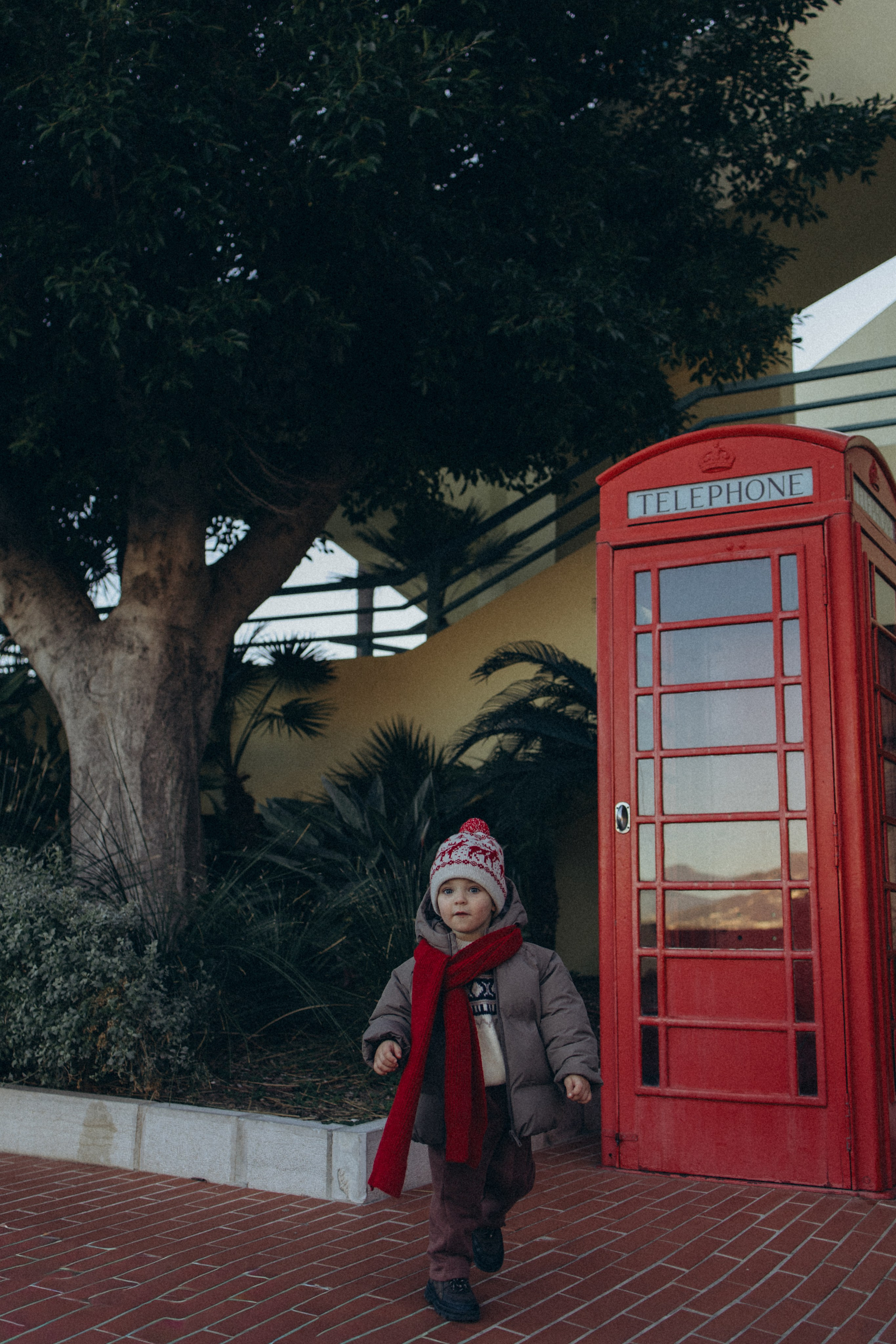 Home Alone. Photographe à Nice, Cannes et Antibes | Inna Dudareva