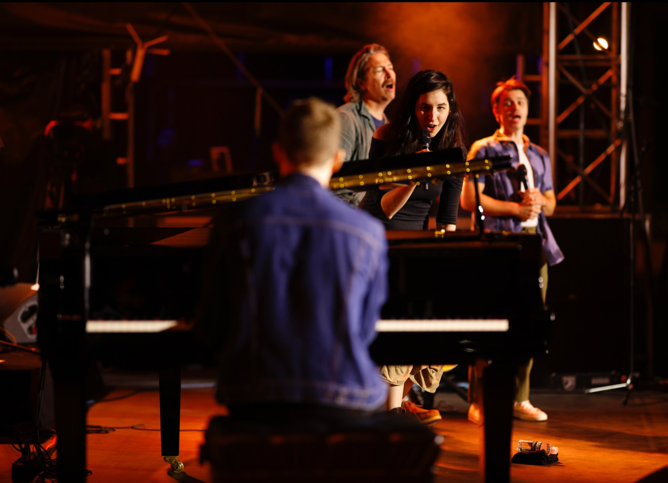 Dubai Corporate Event Photography | Conferences, Seminars, and More. Glam Shot Production | Dubai Photography & Videography Services