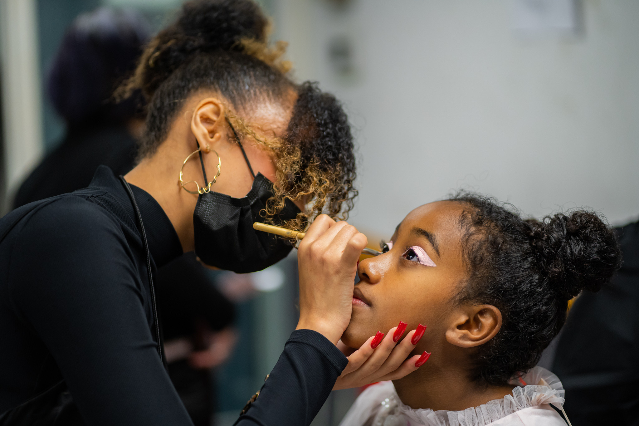 VKFW 2021 Backstage. Vancouver Kids Photographer