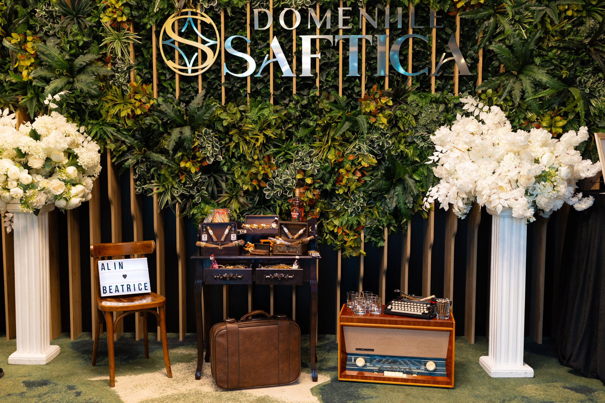 Beatrice + Alin. Fotograf nunta Bucuresti - Manu Ivanciu | Fotograf botez