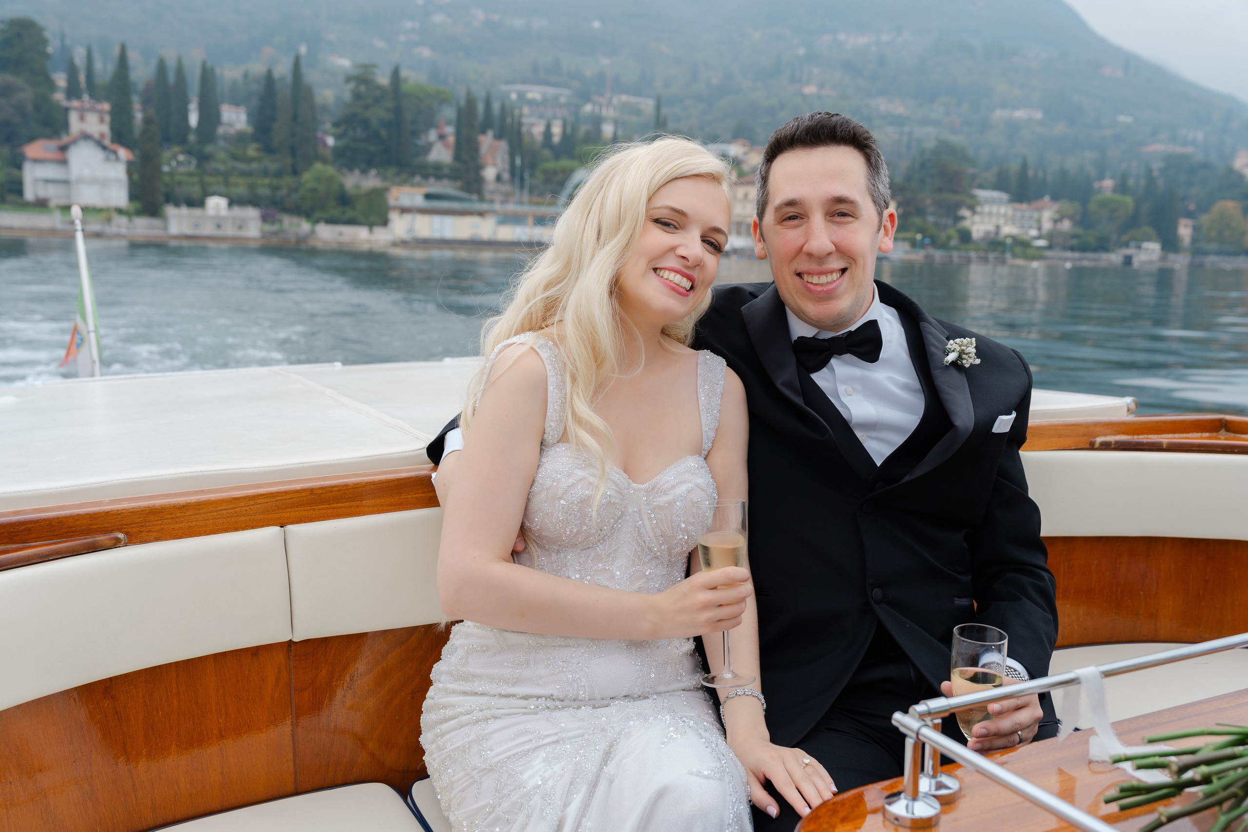 LINDSEY AND ROBERT _LAKE GARDA. PHOTOGRAPHER IN ITALY