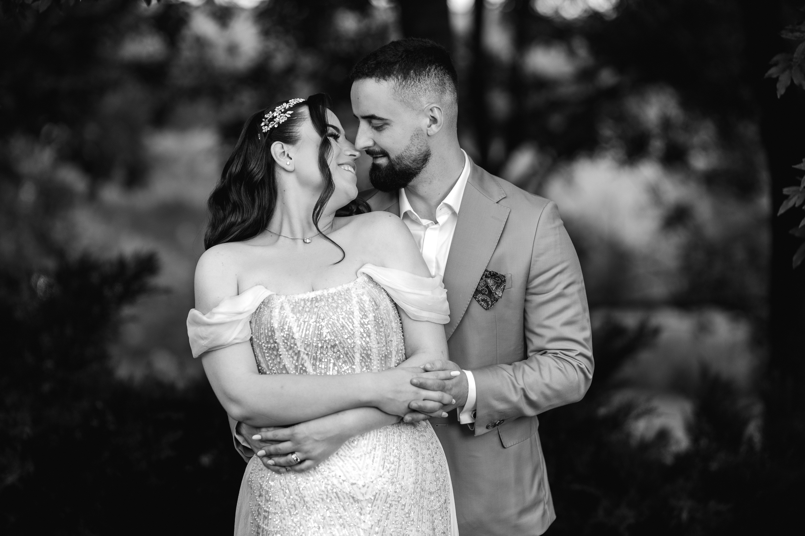 Mihai & Iasmina. Lucian Dedeu — Fotograf de nuntă și eveniment