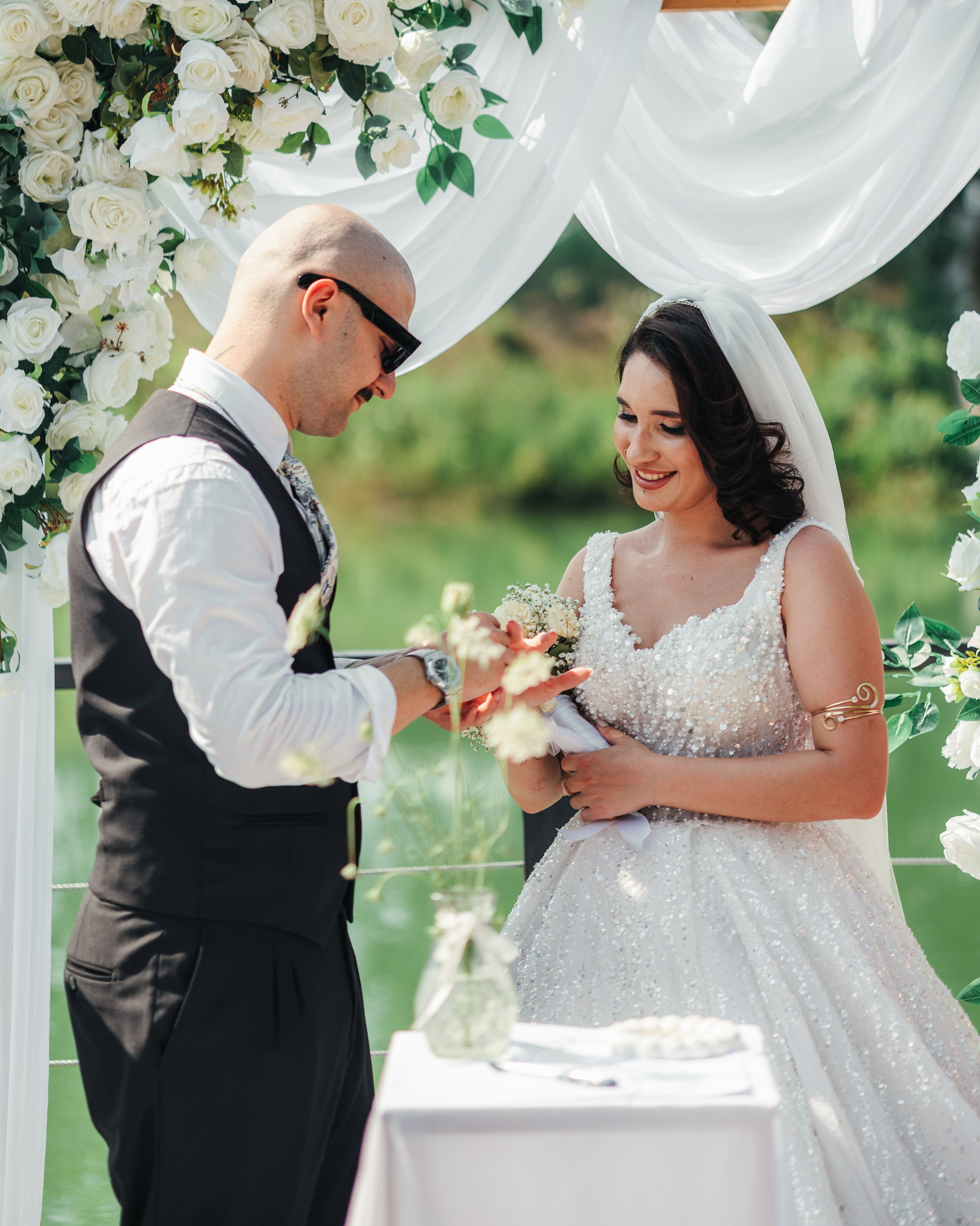 Nikusha & Tato. Bspander