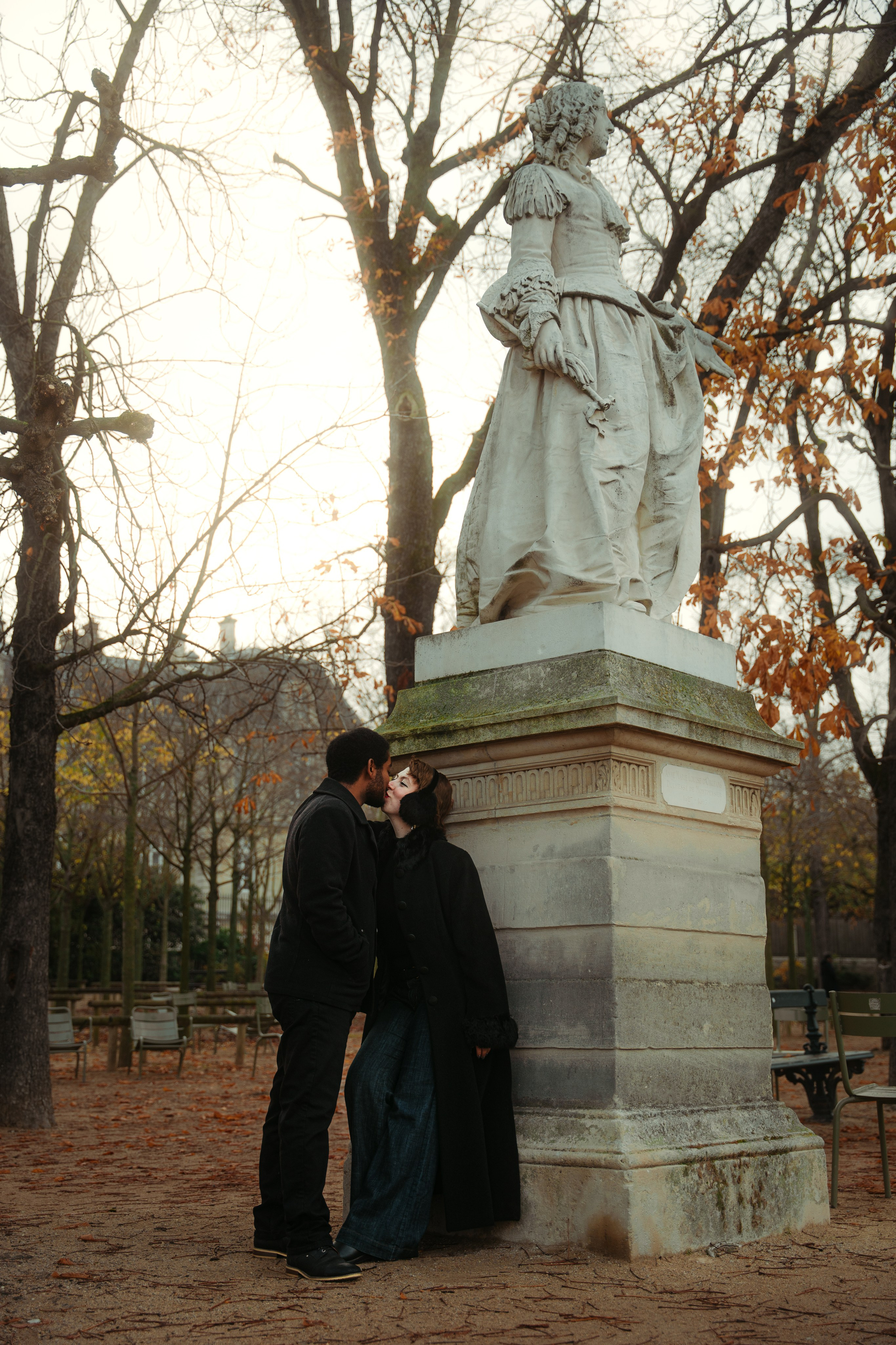 Coco & Nat — anniversary in Paris. Paris photographer — Polina Osipova