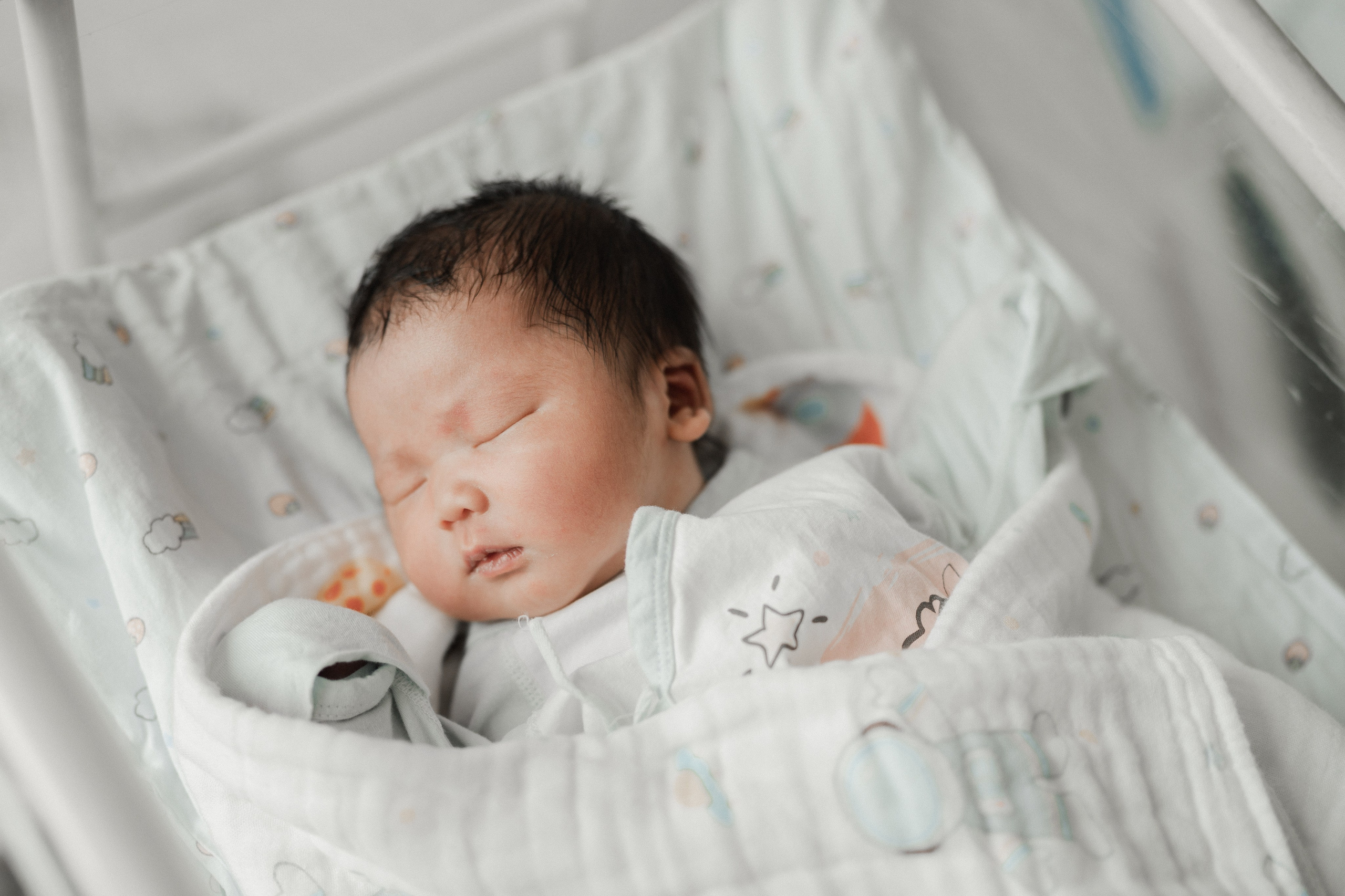 Fresh 48 & 新生儿. Family Photographer Angie in Shanghai