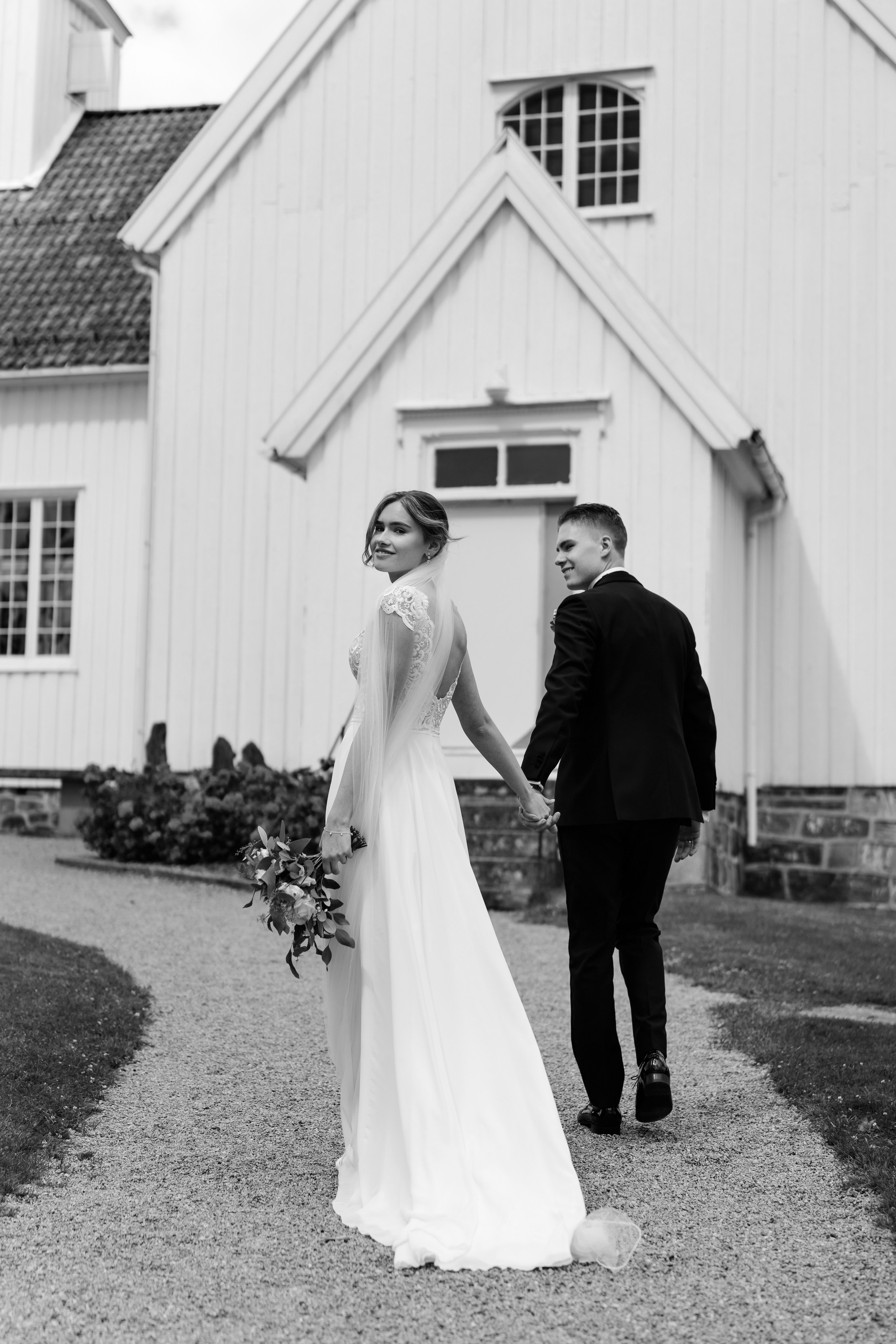 MAYA & JOEL. Bryllupsfotograf i hele Norge
