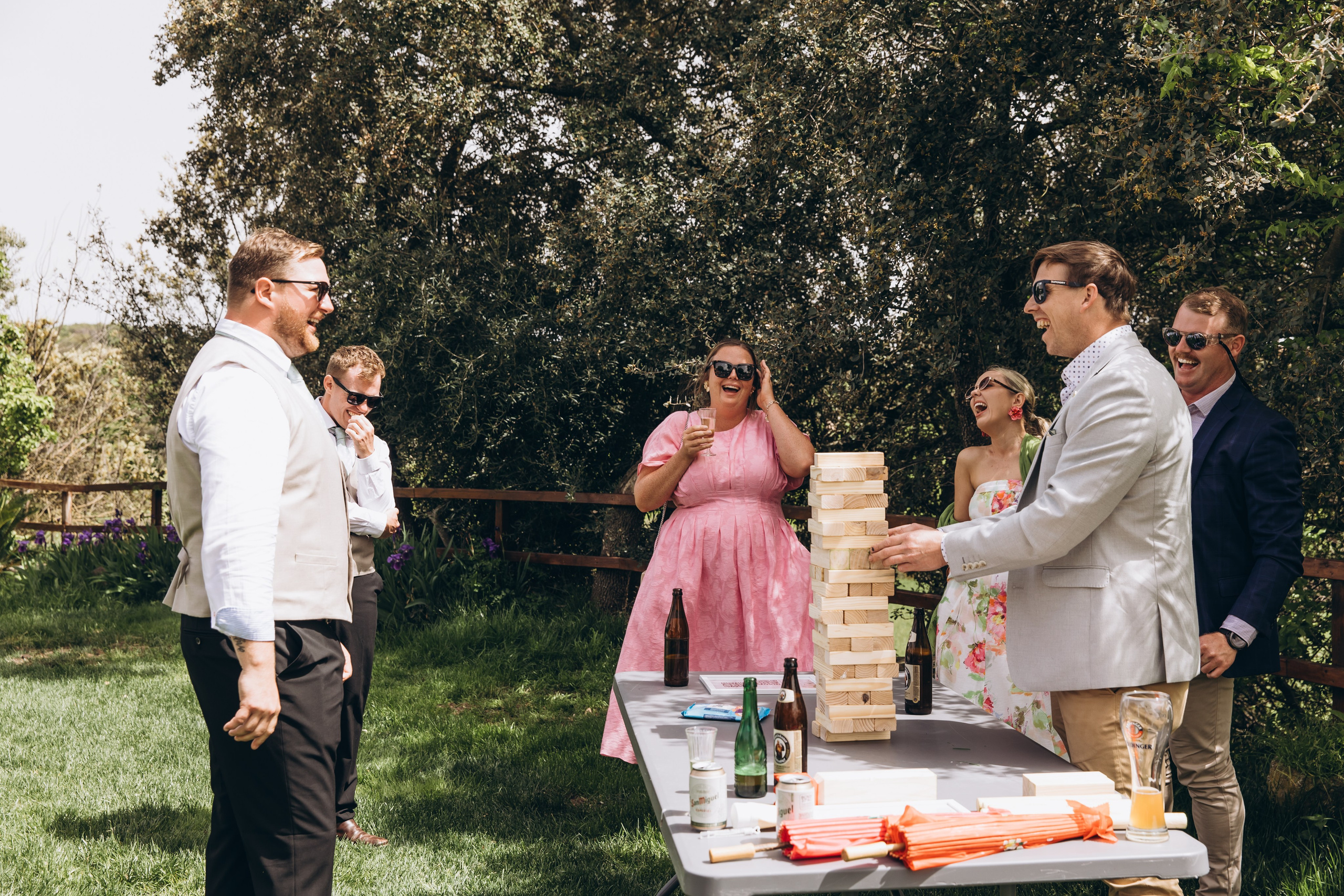 Romantic couple in Nice streets – wedding photographer Spain, Italy.