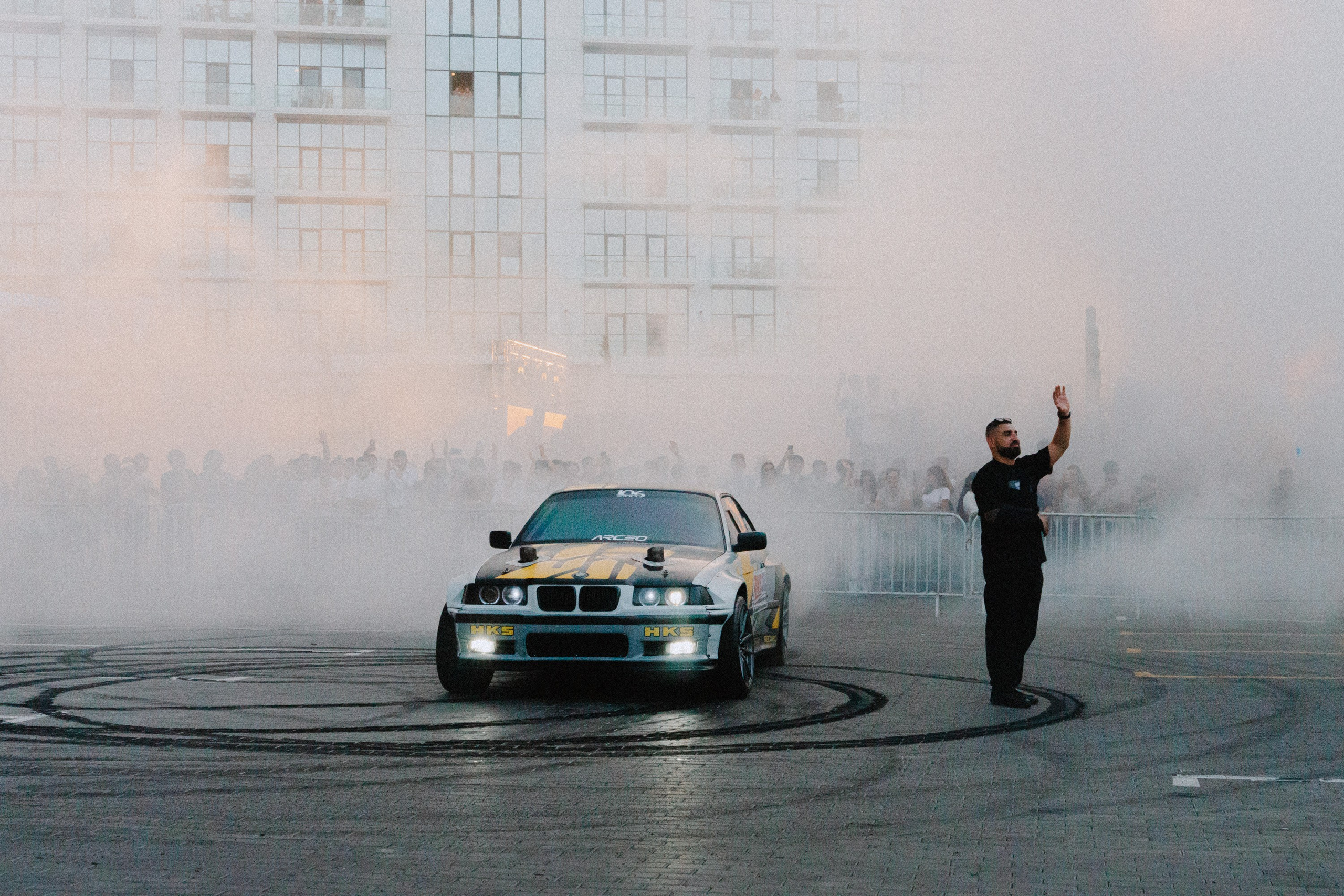 HYPER DRIVE. WORLDWIDE COMMERCIAL AUTOMOTIVE PHOTOGRAPHER