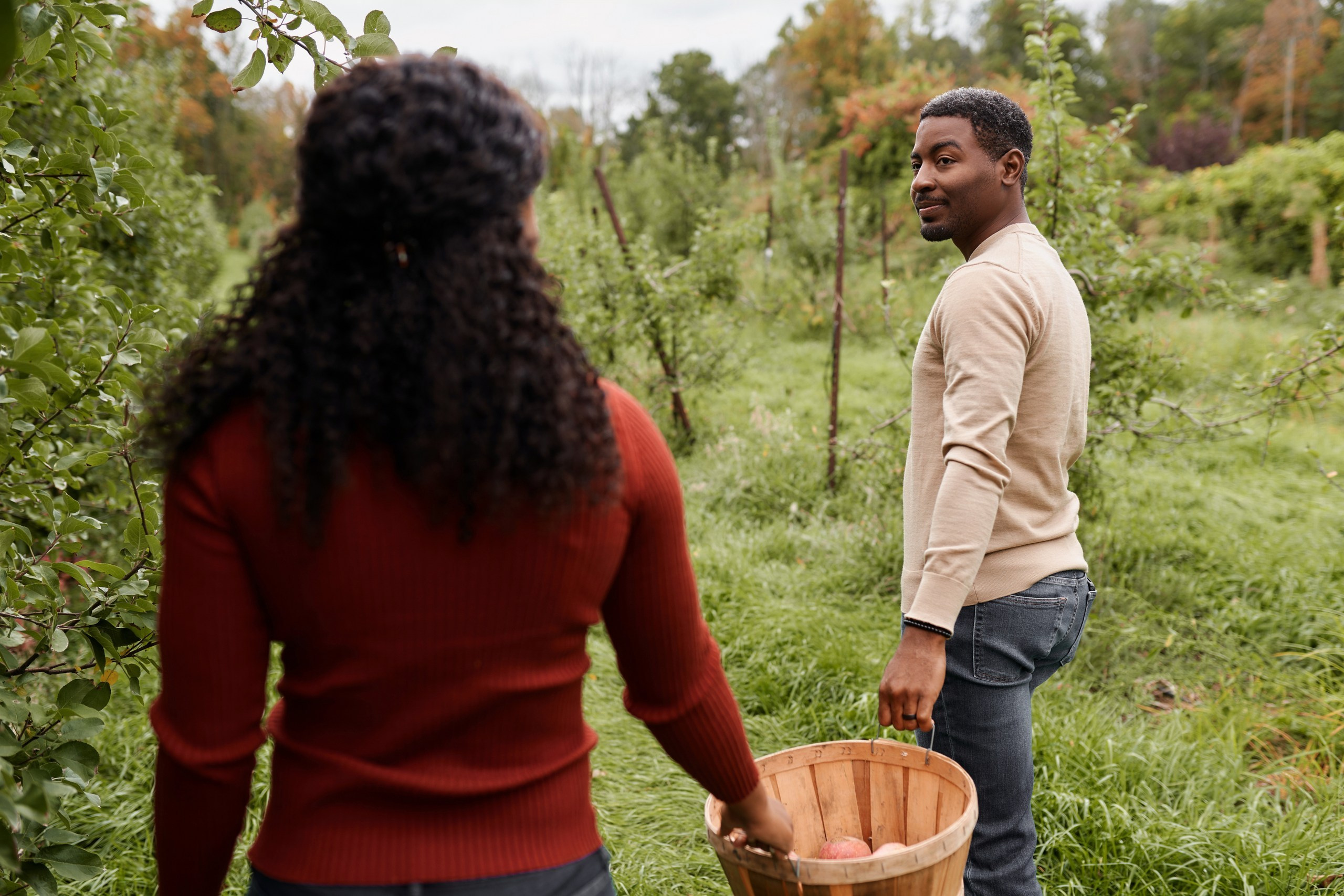 Engagement photo shoot NYC. Professional Wedding and event photographer USA New York