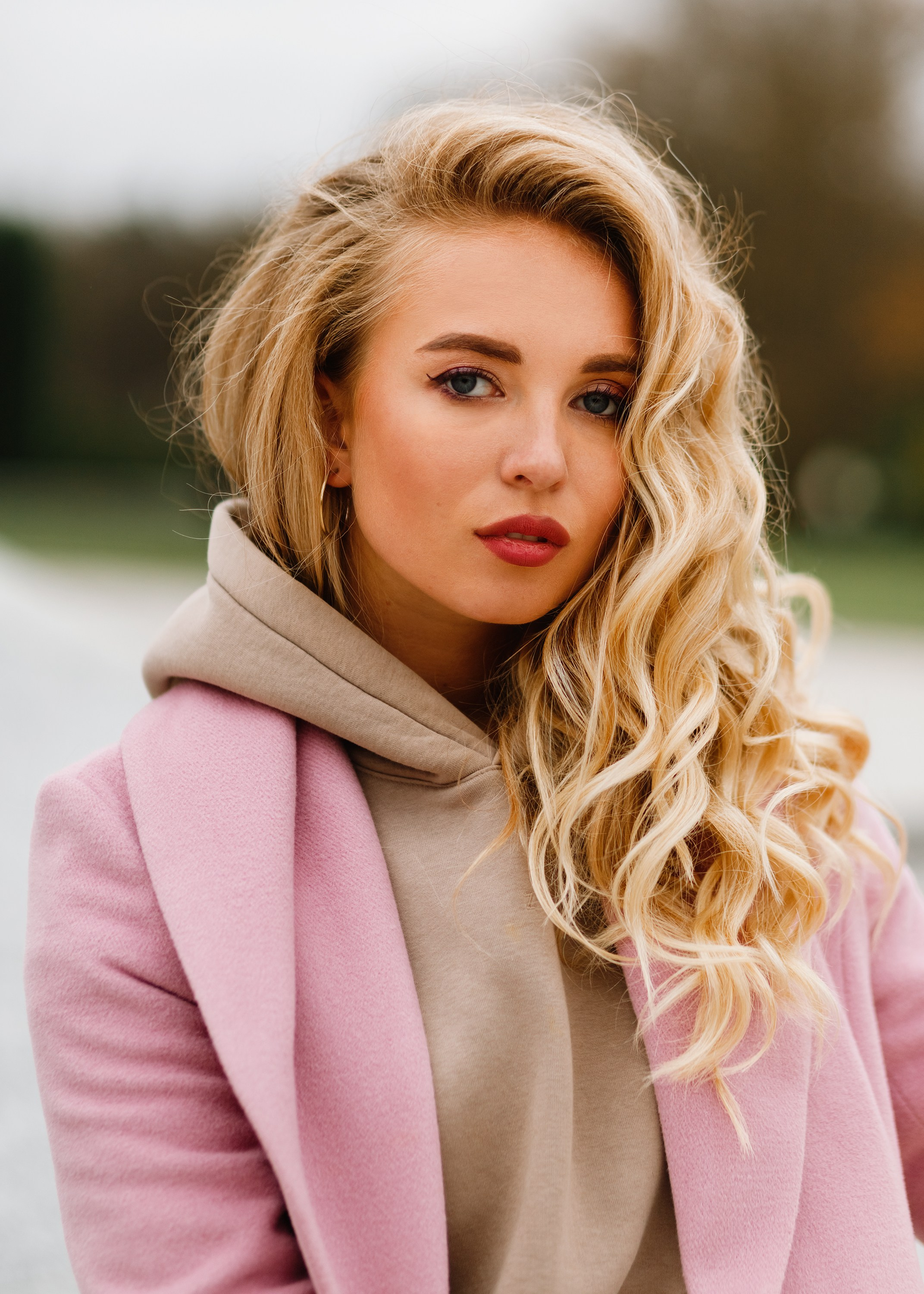 Tatiana & Tessa. Kaja | fotograf we Wrocławiu | ludzie i psy