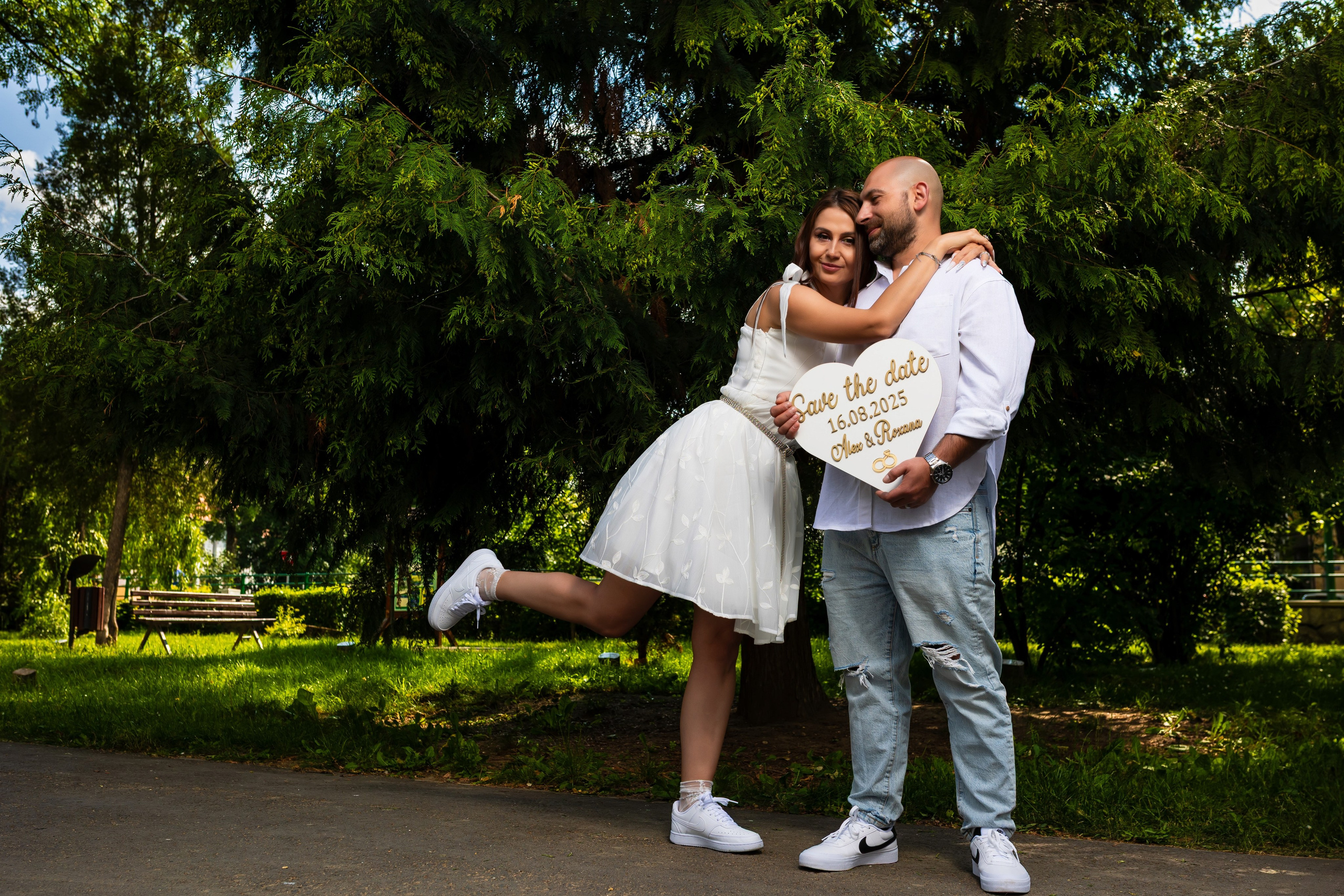 Save the date Roxana si Alex. Ionut Brehuescu — Fotograf