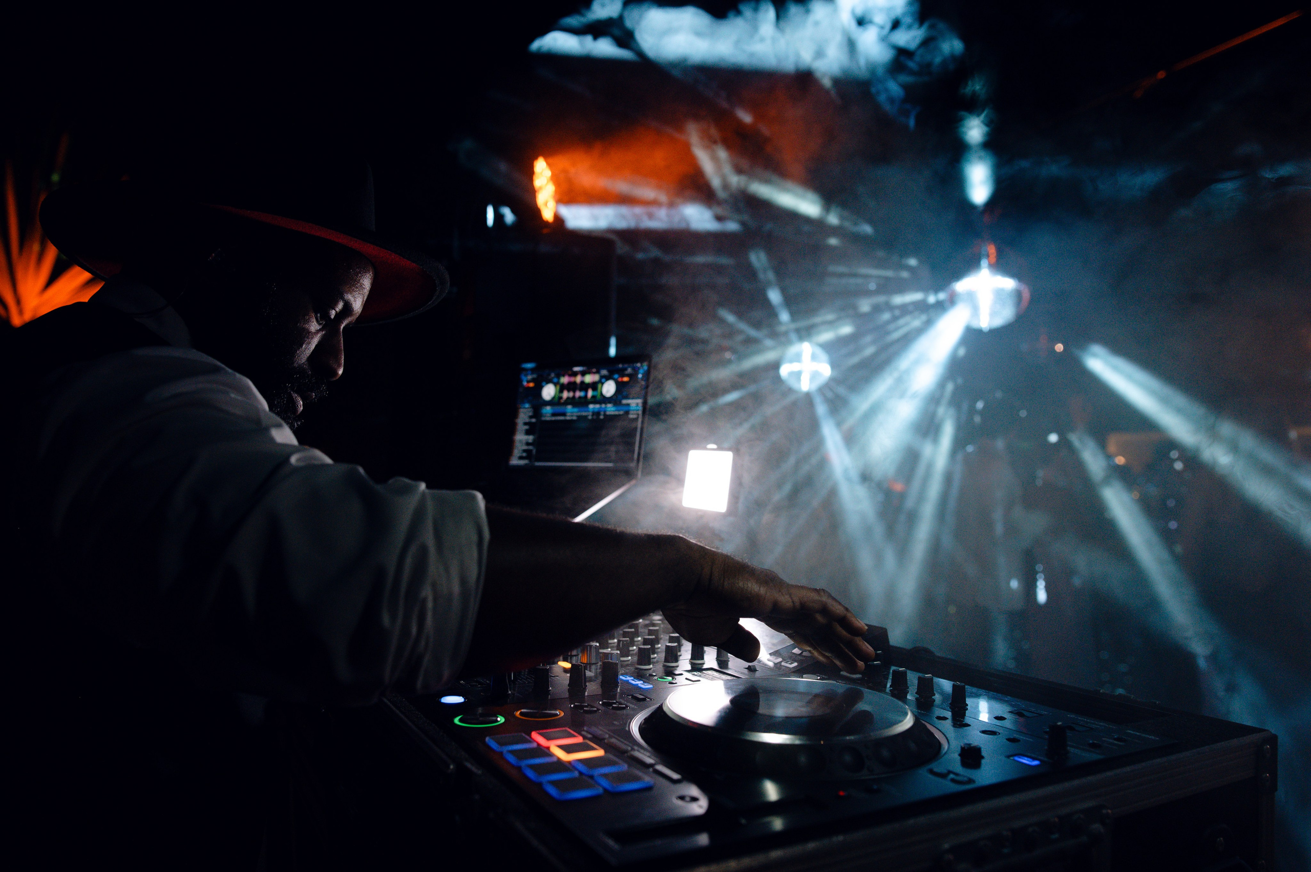 Leo & Olivia. Destination Wedding photographer Italy, France, Germany, Spain, Poland Oleg Zaicev