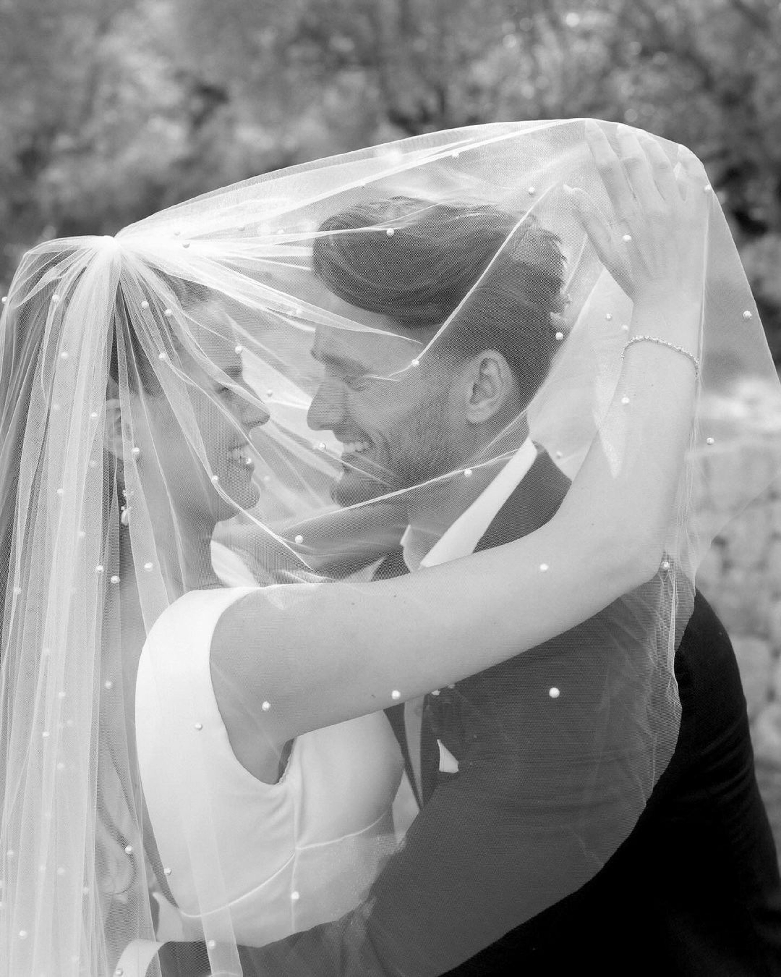 Wedding Ceremony in venue in Mallorca Tramuntana Mountains with British couple. Wedding Celebrant in Mallorca Iban Collin
