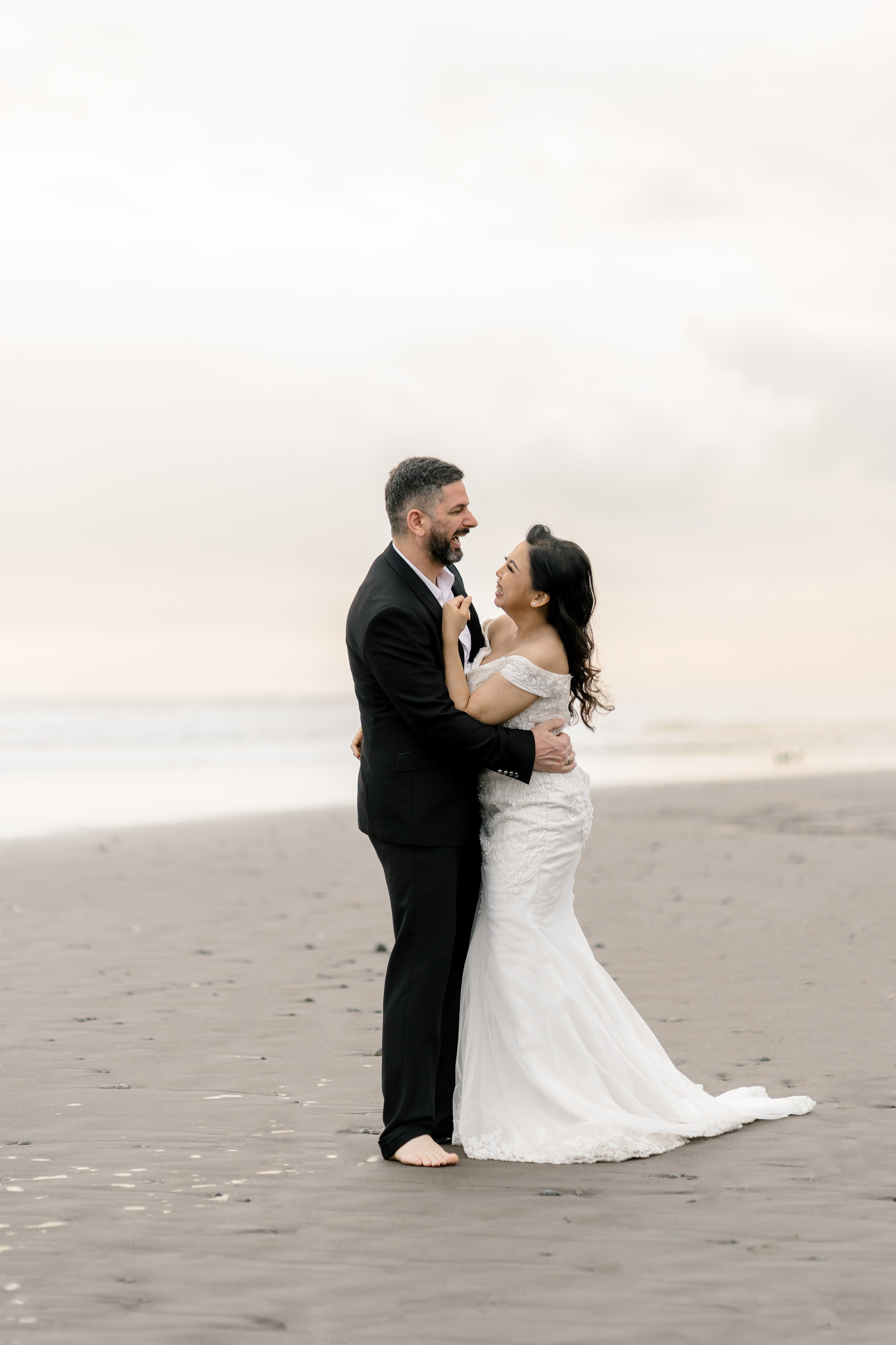 Honeymoon Photoshoot in Bali. Female Photographer in Bali