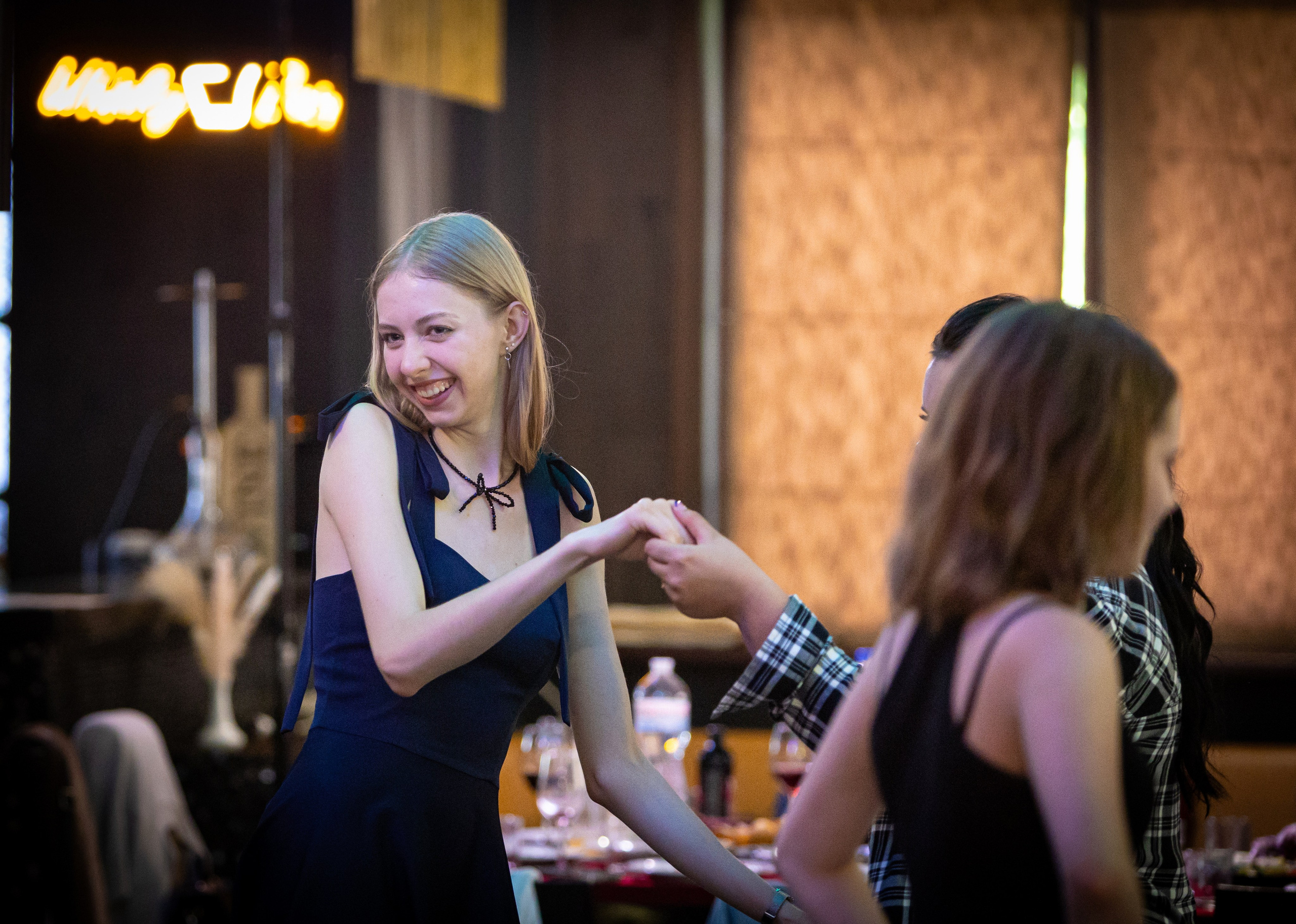 Пример фотосессии последний звонок и выпускной 11А, все в куче по очереди