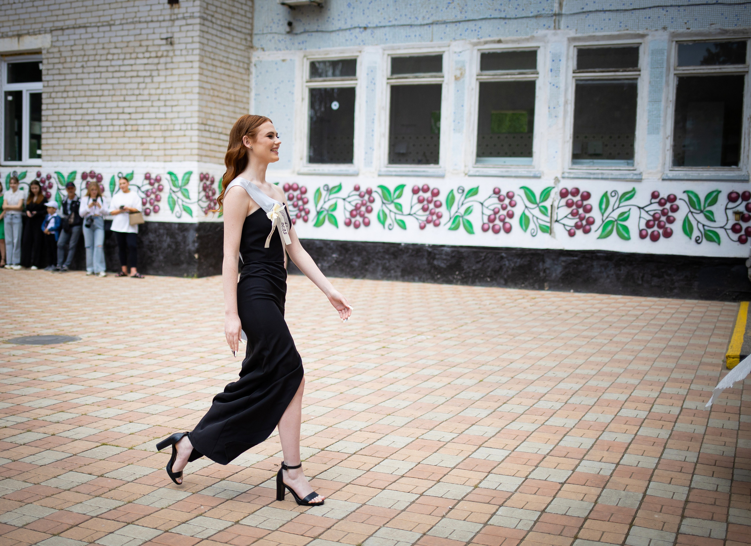 Пример фотосессии последний звонок и выпускной 11А, все в куче по очереди