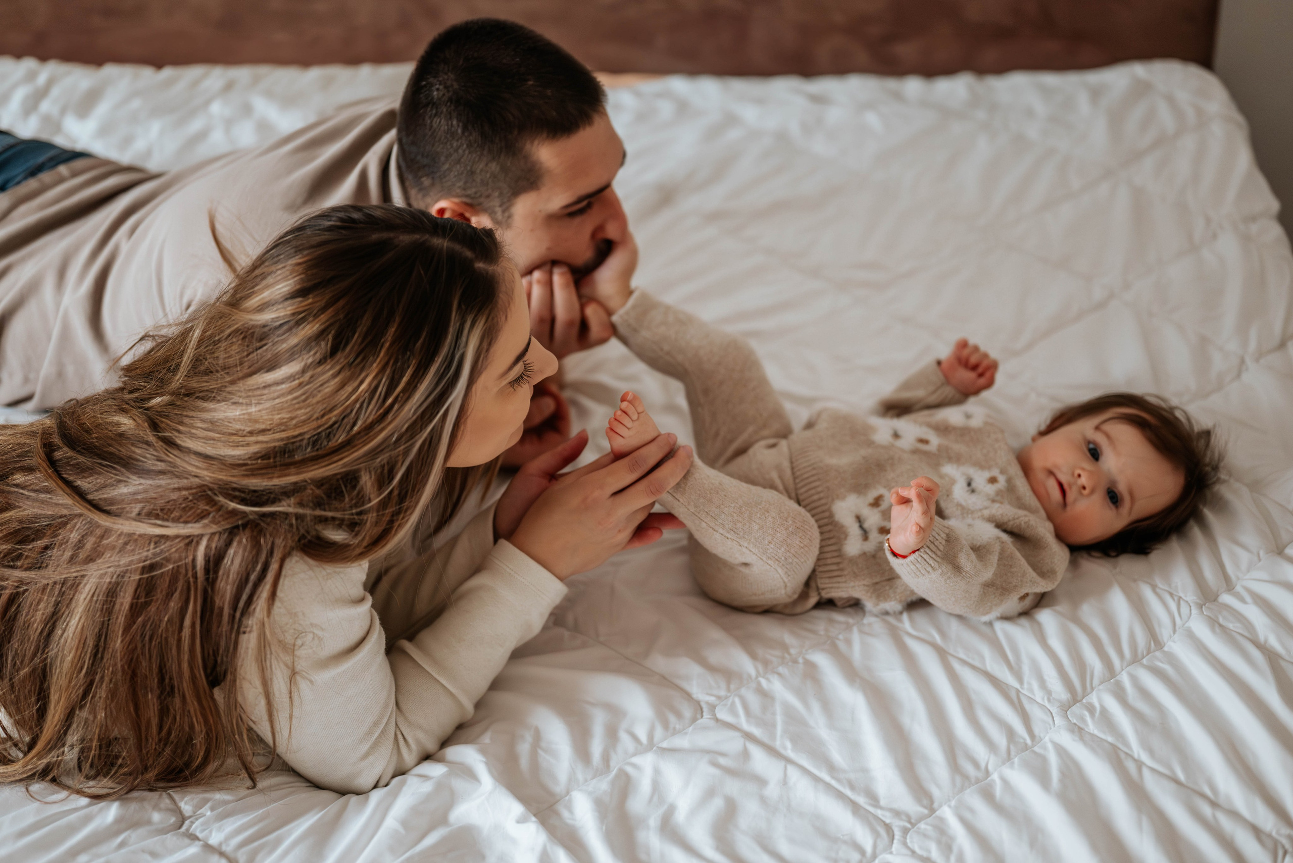 Maša - fotografisanje bebe kod kuće. Dečiji i porodični fotograf