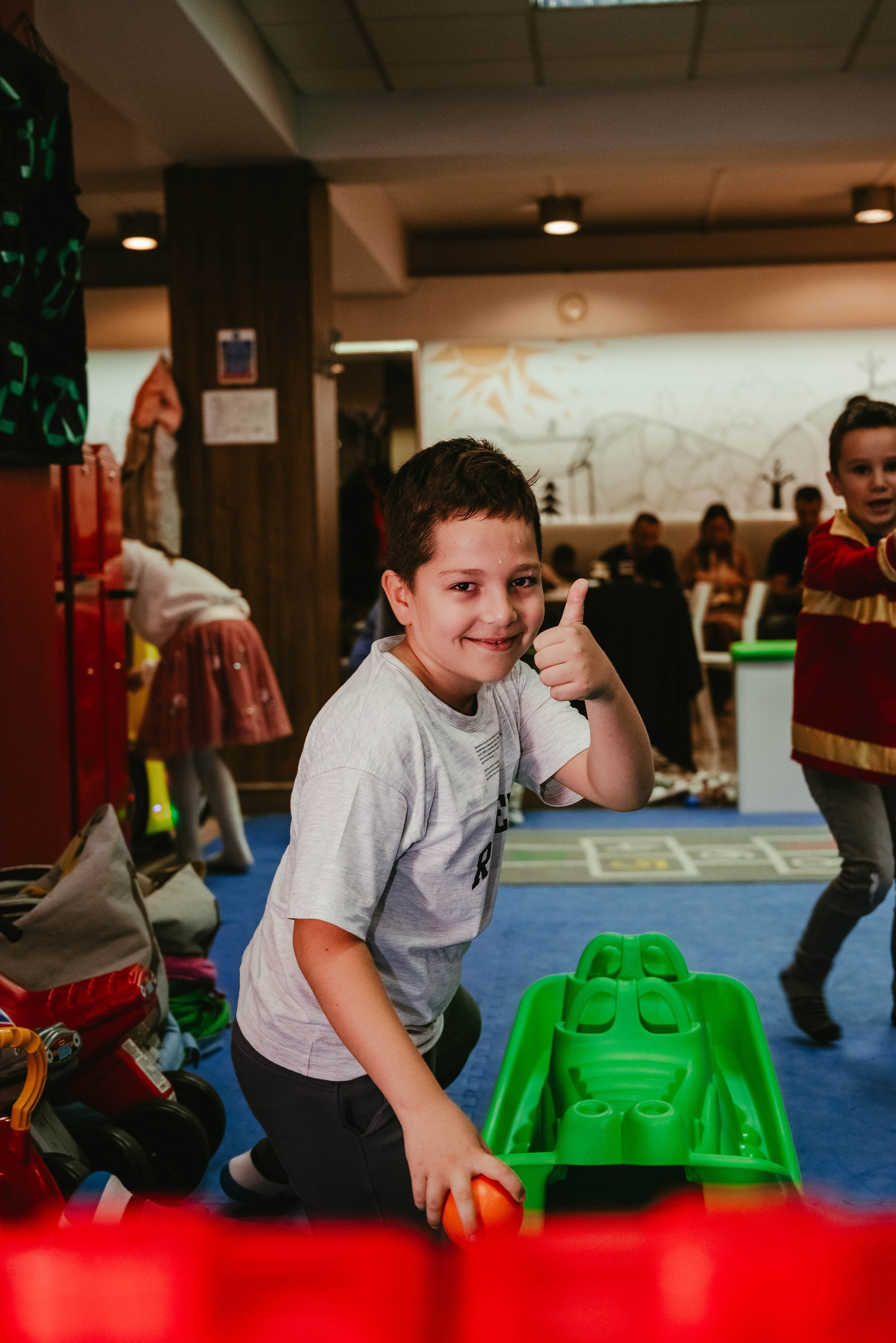 Lazar 8. rođendan. Dečiji i porodični fotograf