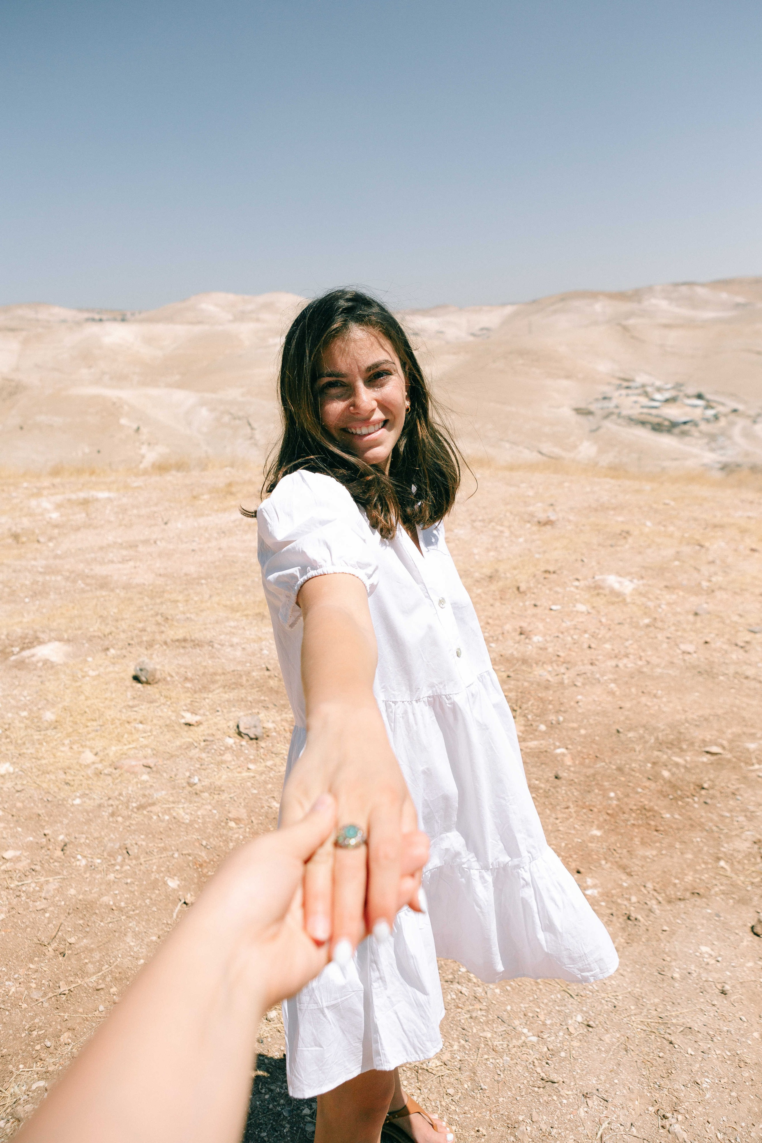 MAALE ADUMIM, HOME PHOTO SESSION + DESERT. Https://shi-photo.com/