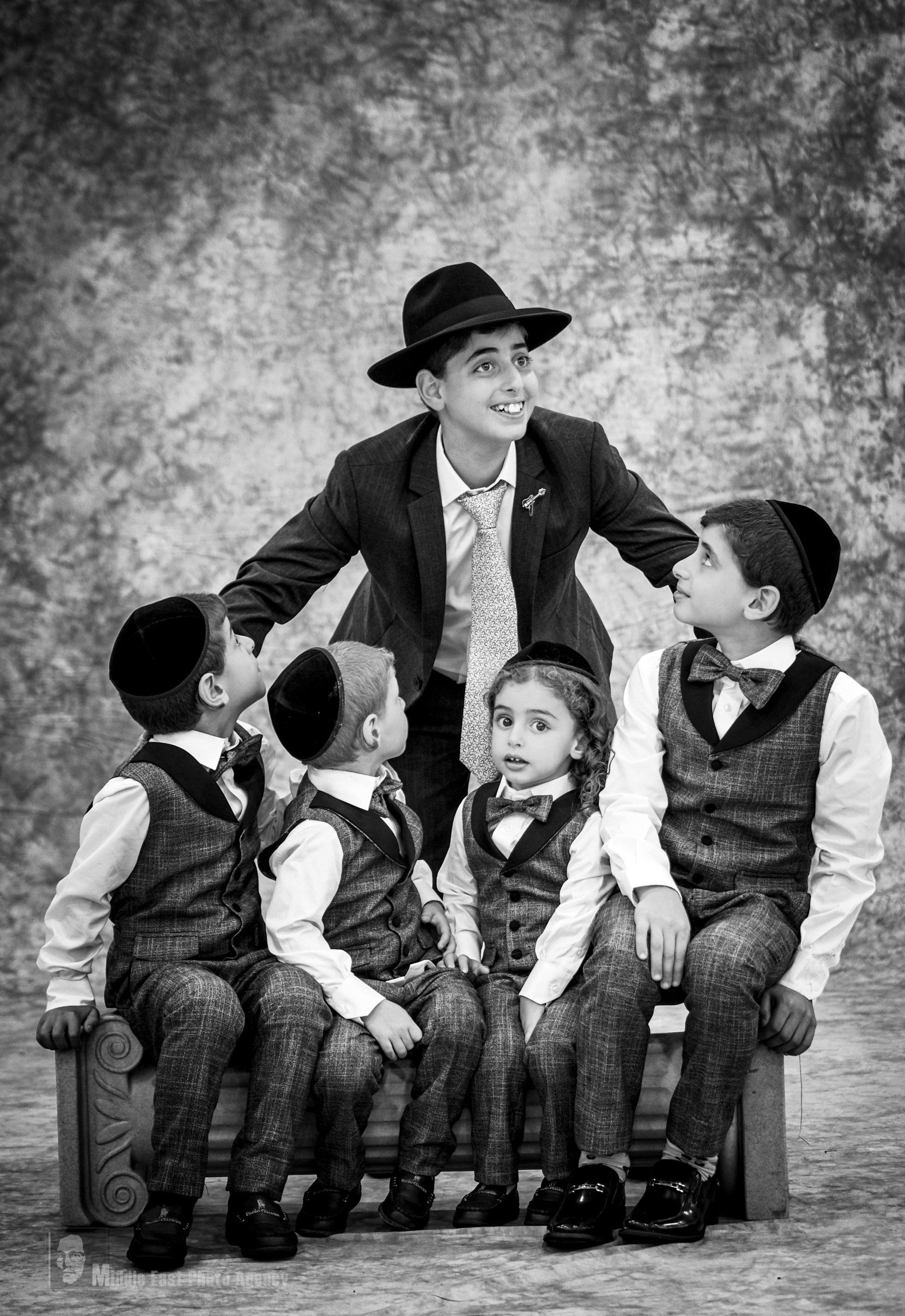 מאיר חוגג בר מצוה. Middle East Photo Agency — Photography & Event Magnets — סוכנות צילום והדפסת מגנטים לאירועים