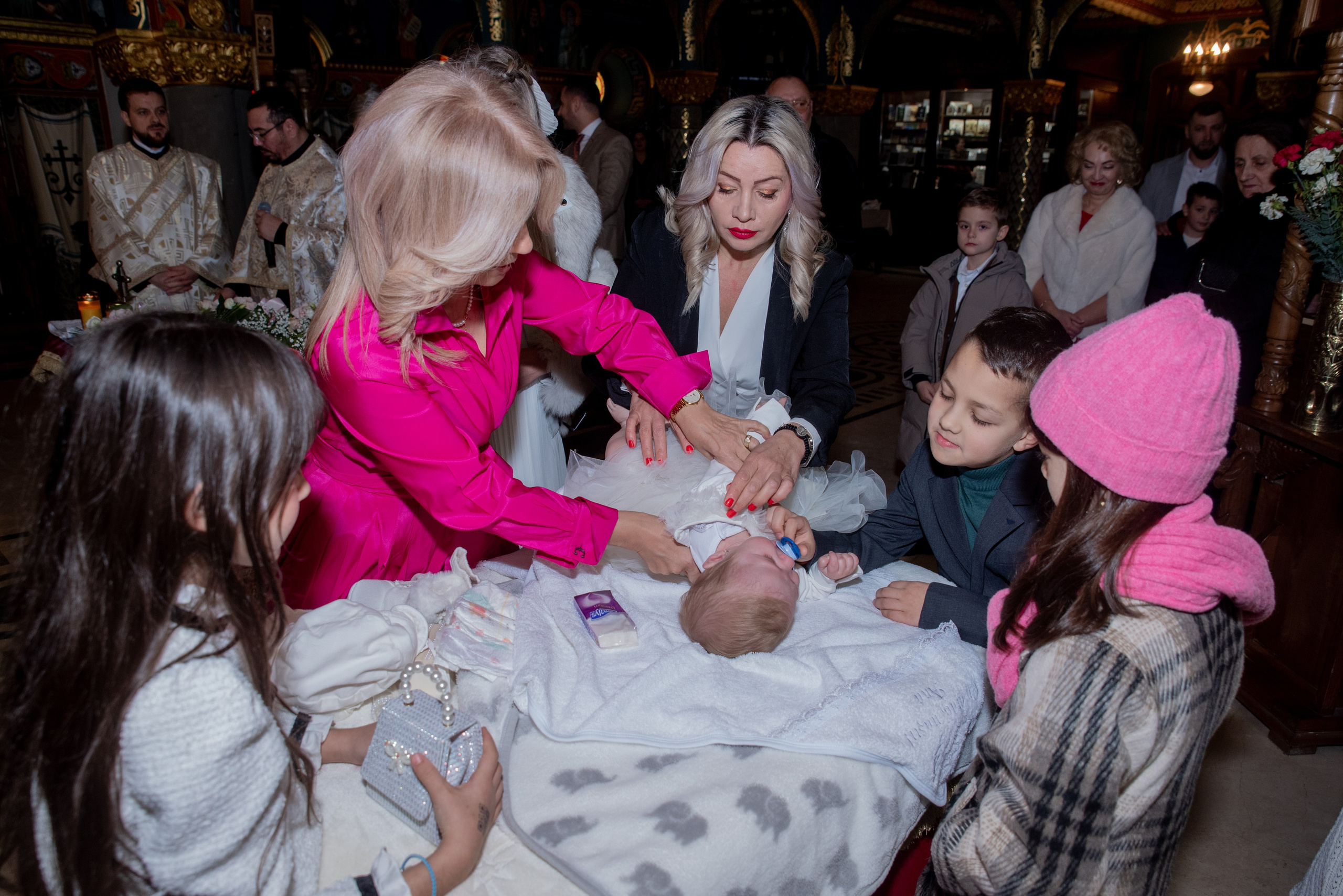 Ana Ionascu. Neagoe Studio — Fotograf Nuntă & Evenimente