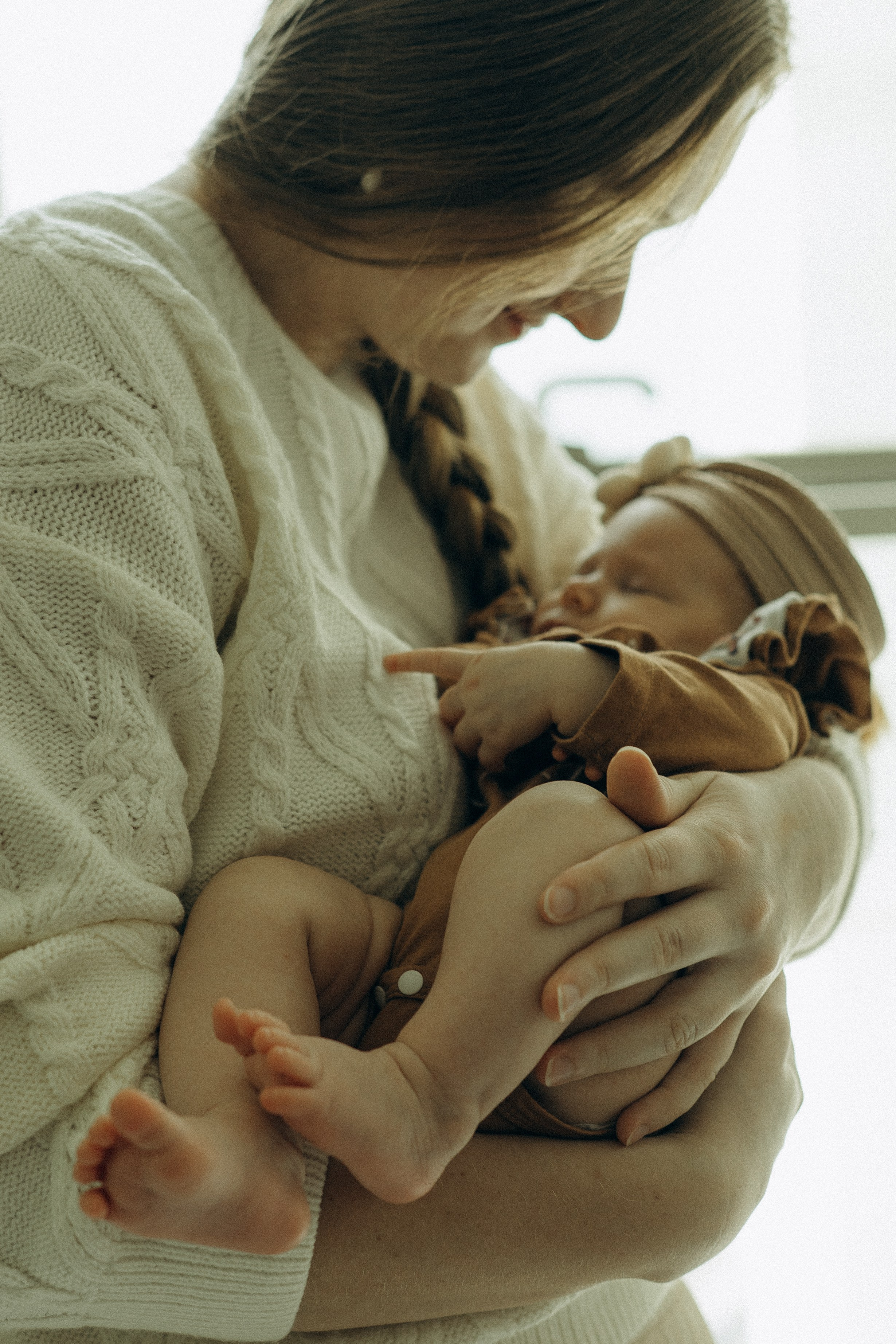 New Born Abu-Dhabi. Professional Photographer Abu Dhabi, Dubai — Yulia Ismoilova | 2025