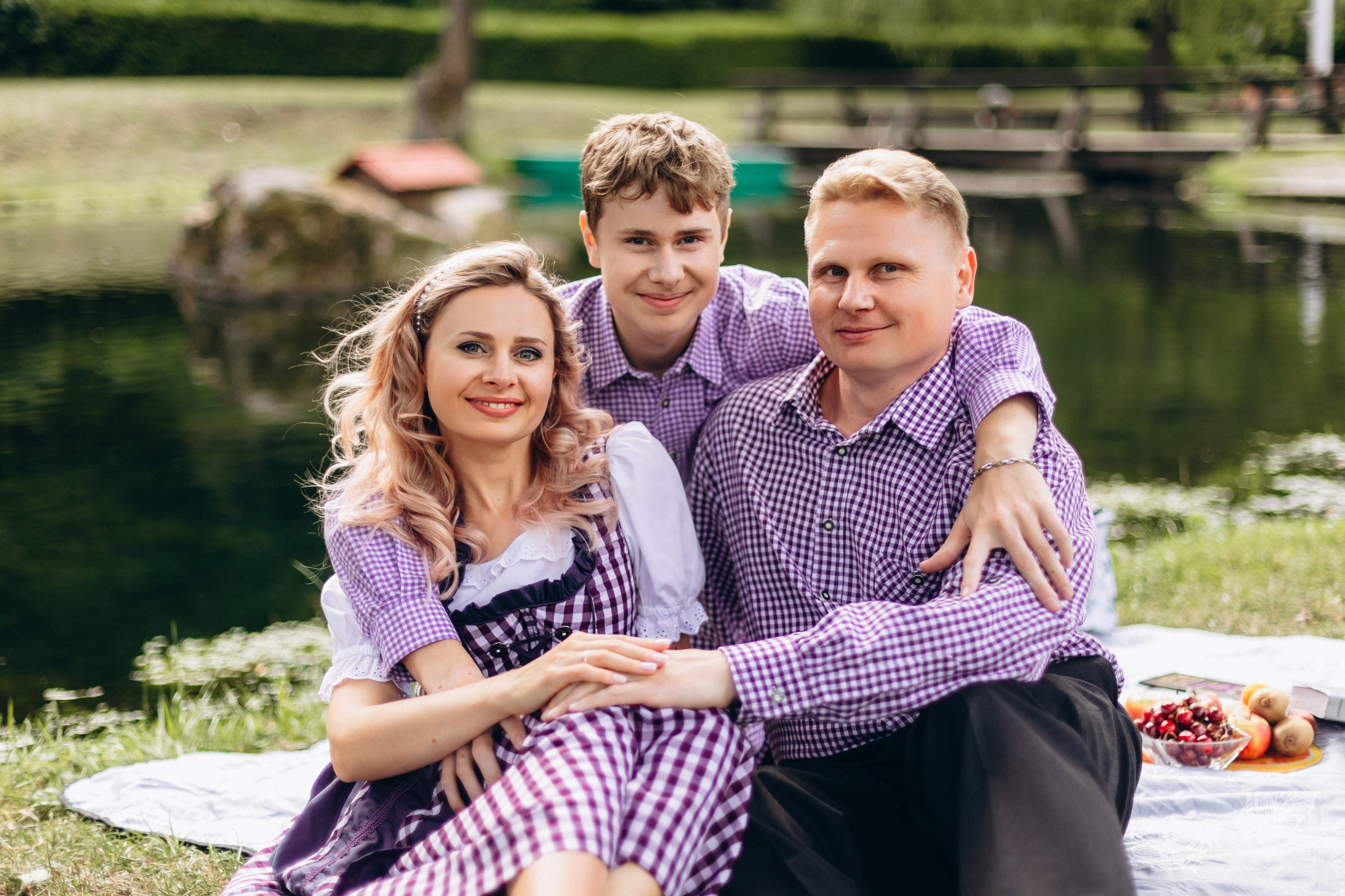 Sasha & Vika& Daniel. Wedding and Family Photograph