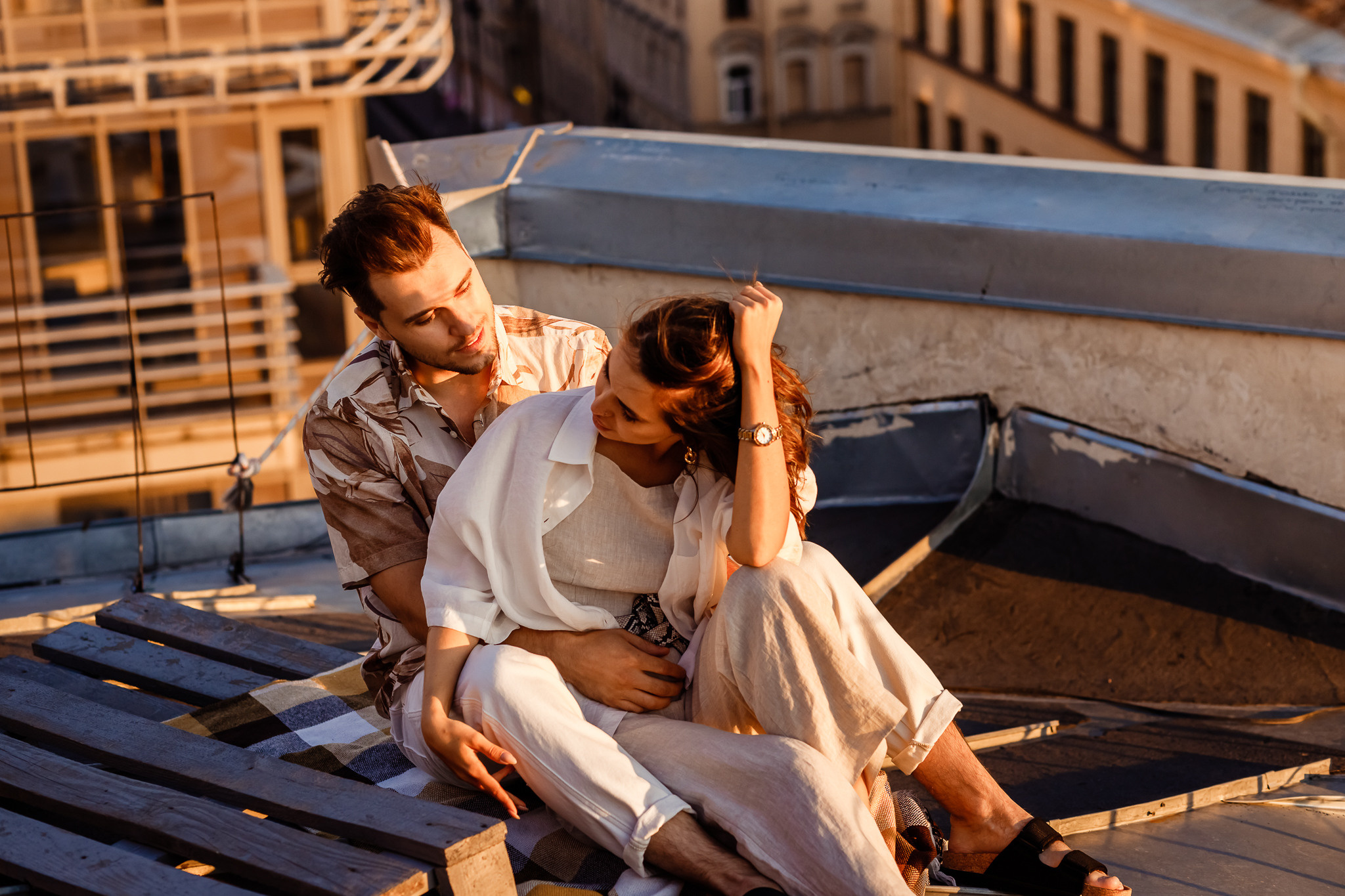 Love story on the roof