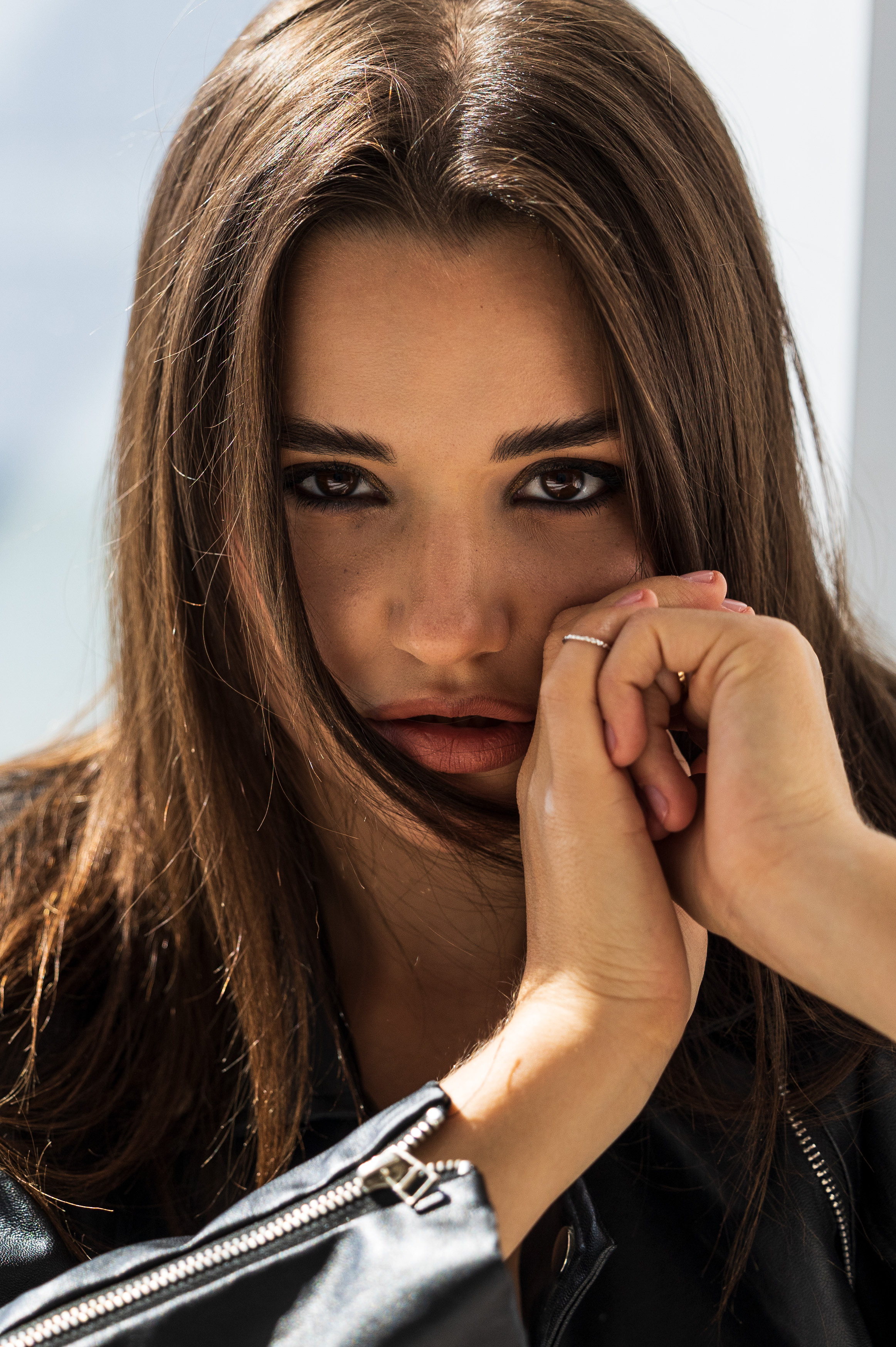 PORTRAIT. Main