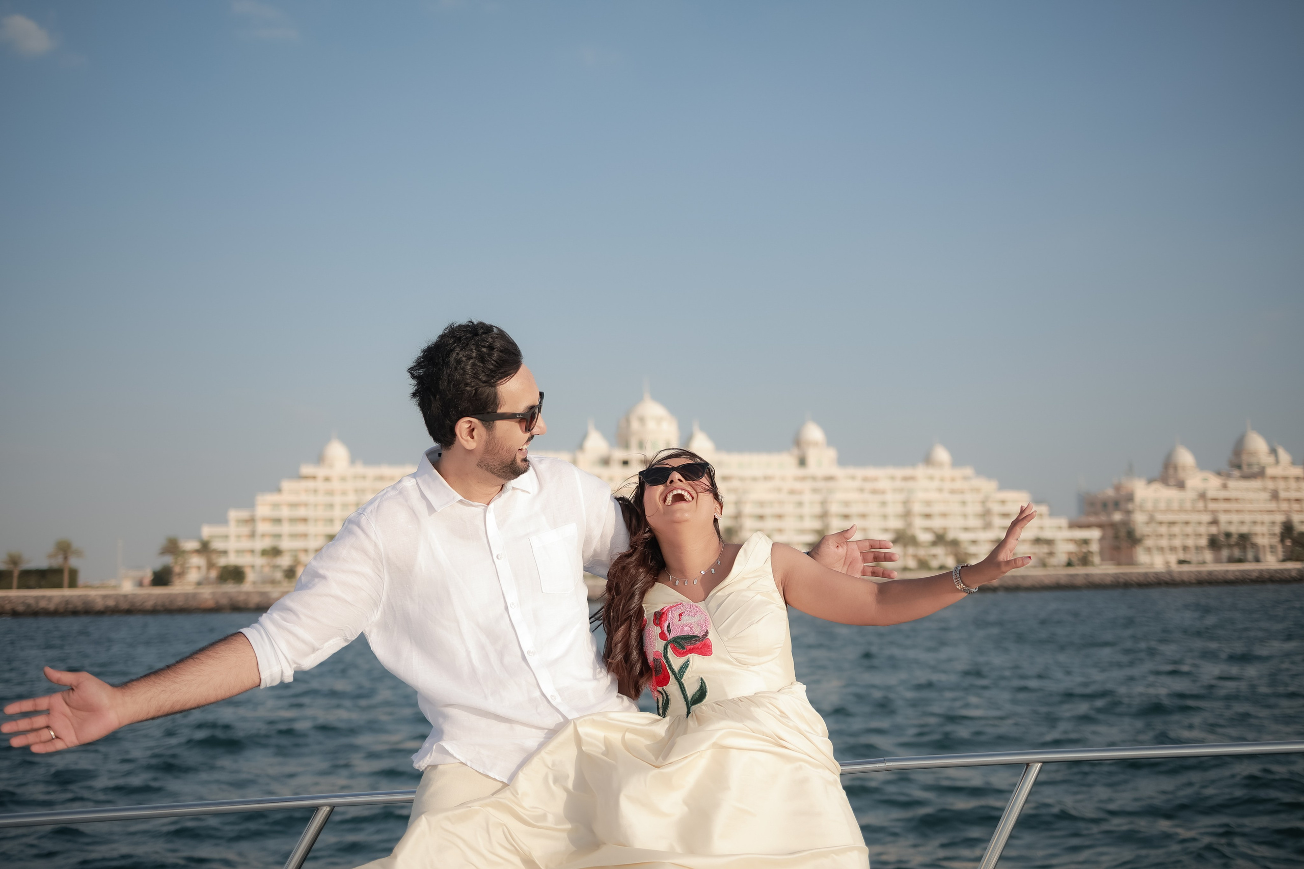 COUPLE SESSIONS. Love Emotions Weddings