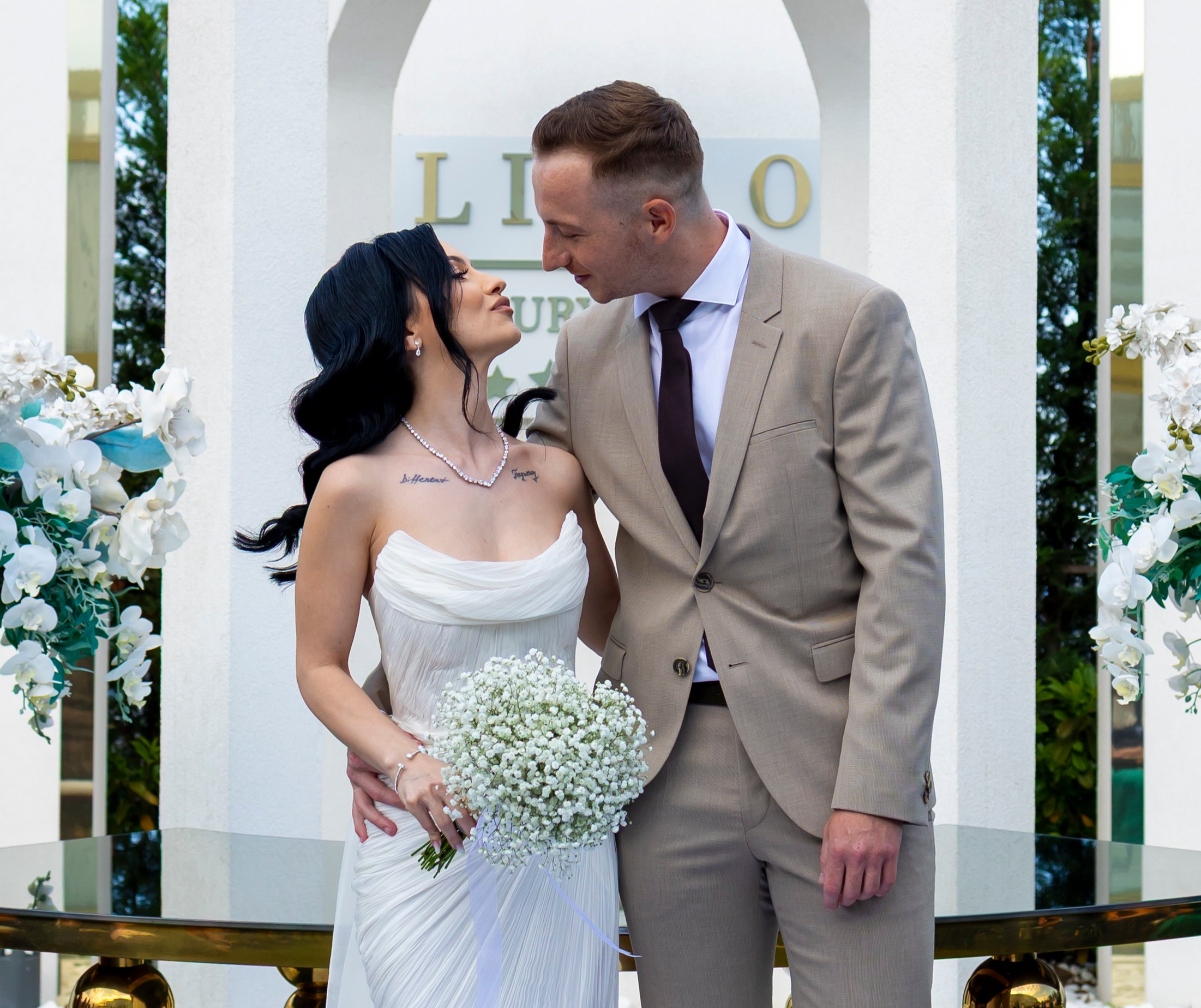 Cununie Civila. Fotograf profesionist de eveniment ce captureaza povesti si emotii