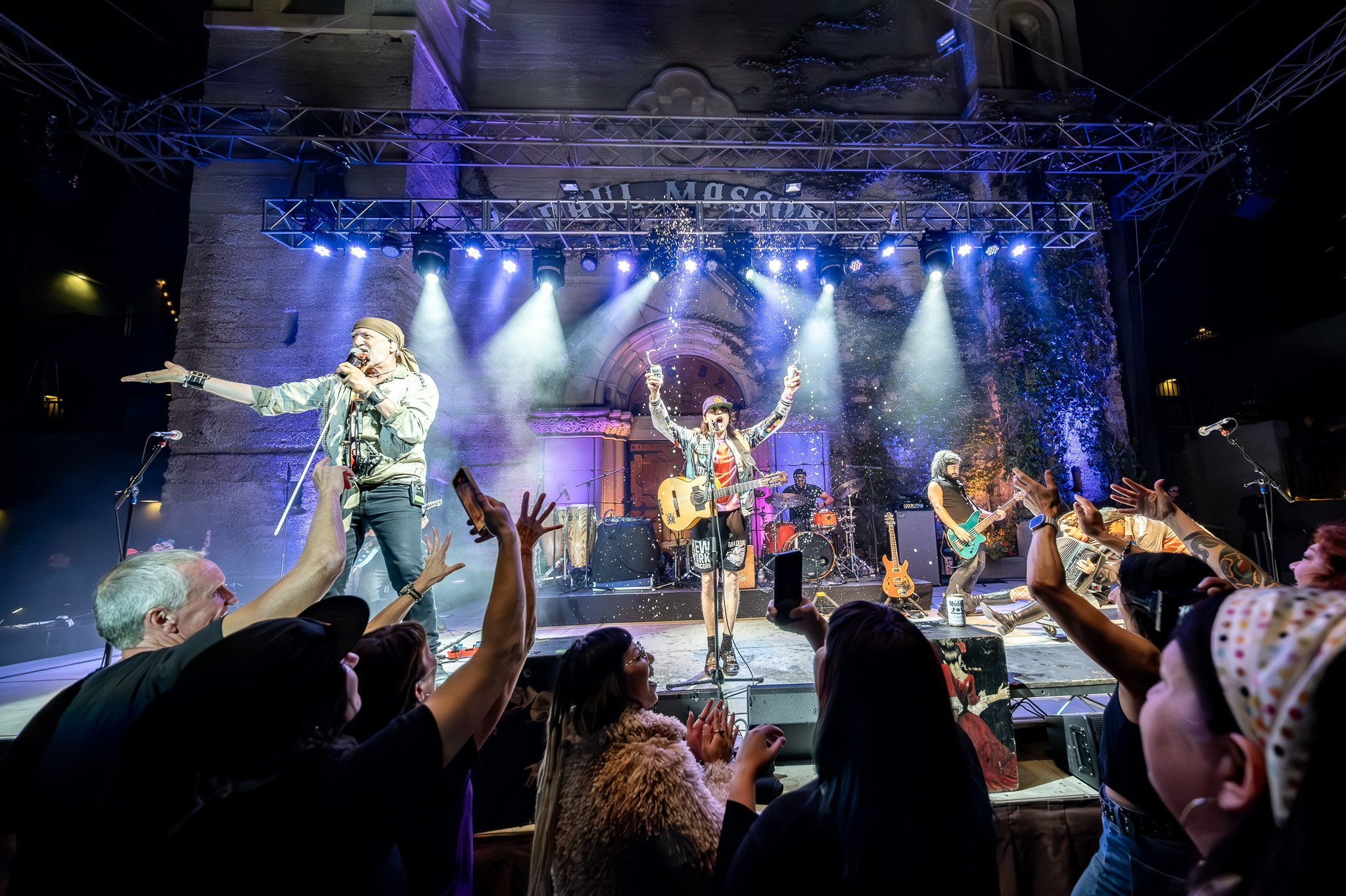 GOGOL BORDELLO / SARATOGA / CA. Reportage concert portrait photography in the San Francisco Bay Area