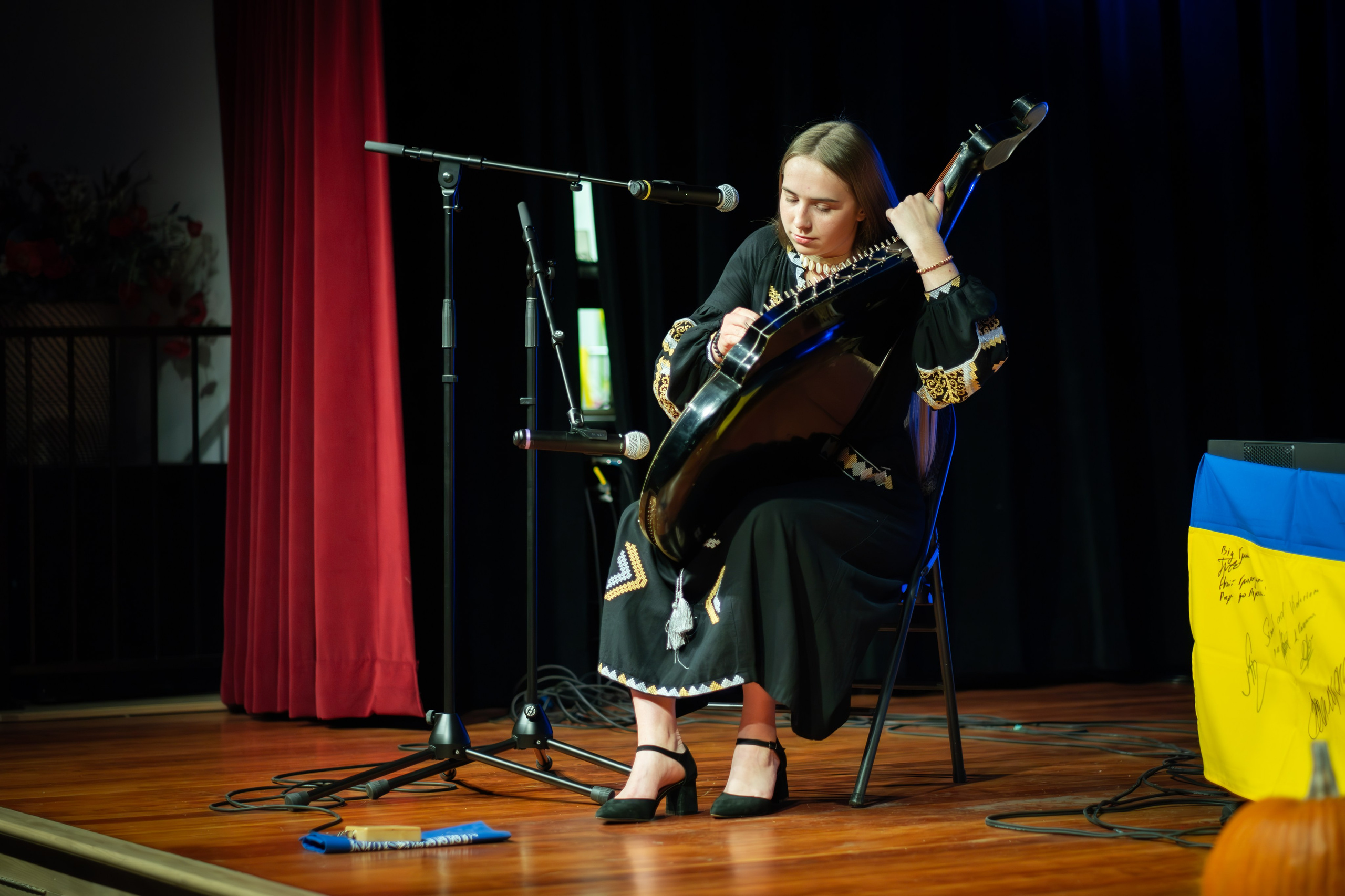 FROM THE UKRAINIAN FRONTLINE WITH THANKS. Reportage concert portrait photography in the San Francisco Bay Area