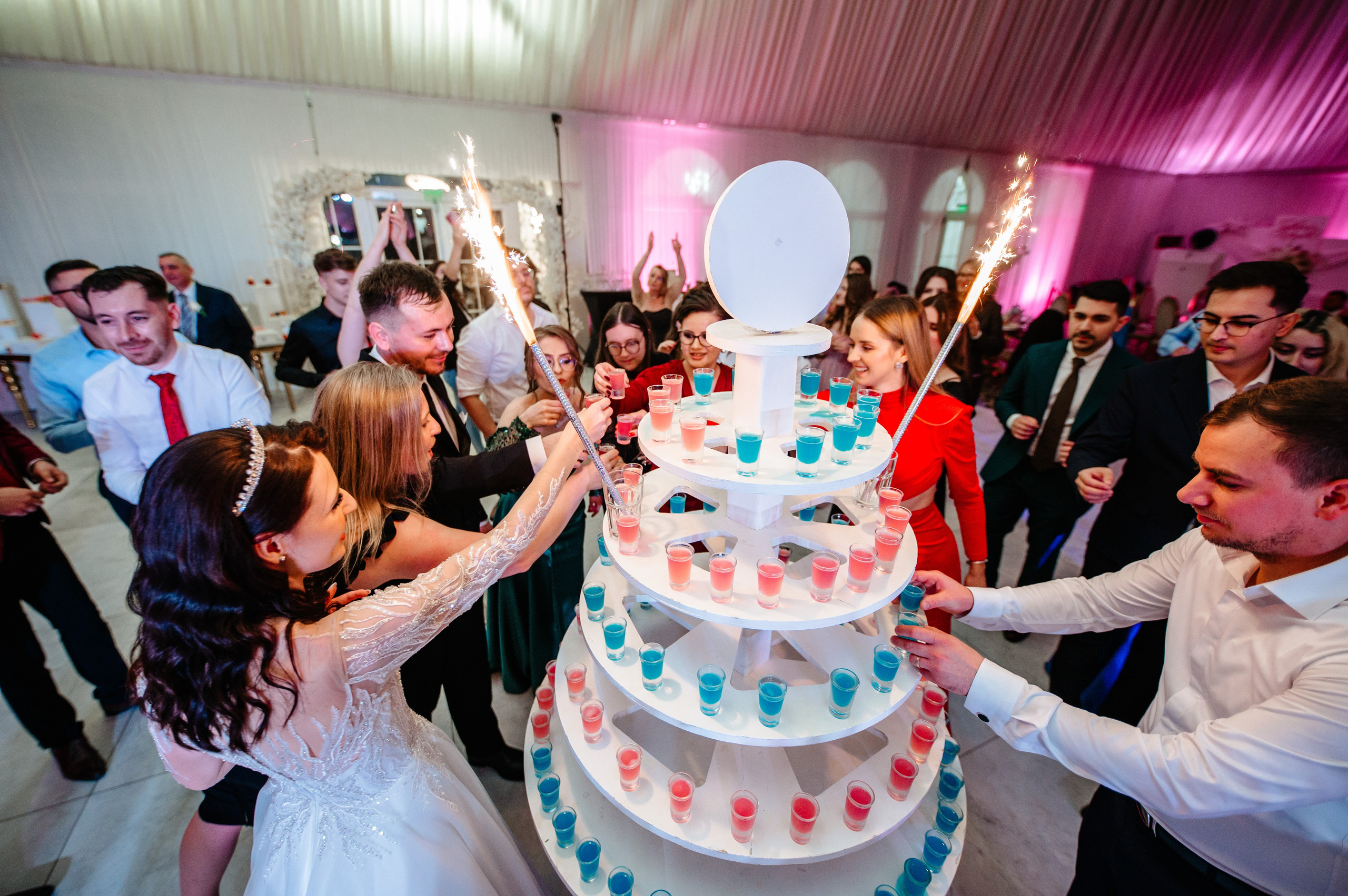 Claudia & Catalin. Mariusclaudiucojocaru.wfolio.pro