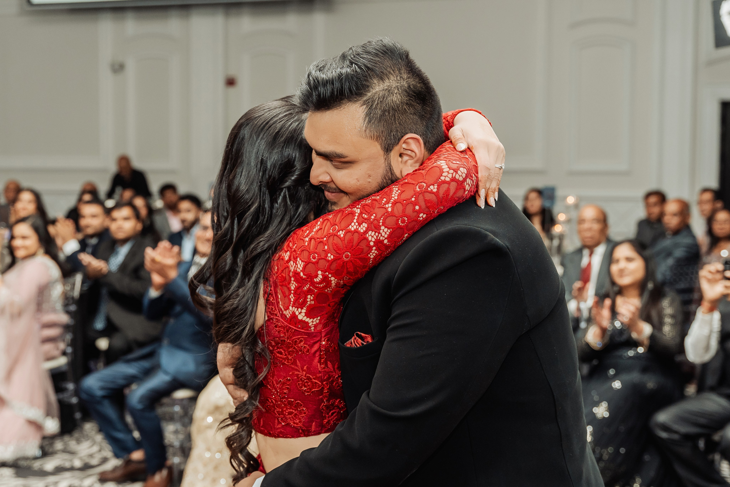 Darshil & Shailja. Wedding Photographer & Cinematographer studios