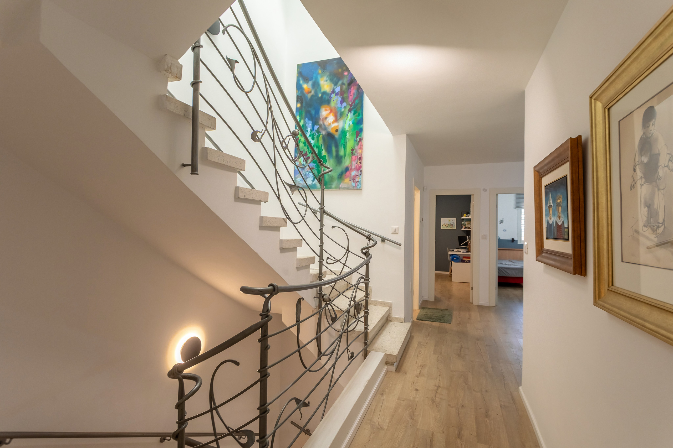 Photographer of property interiors in Israel for Booking and Airbnb