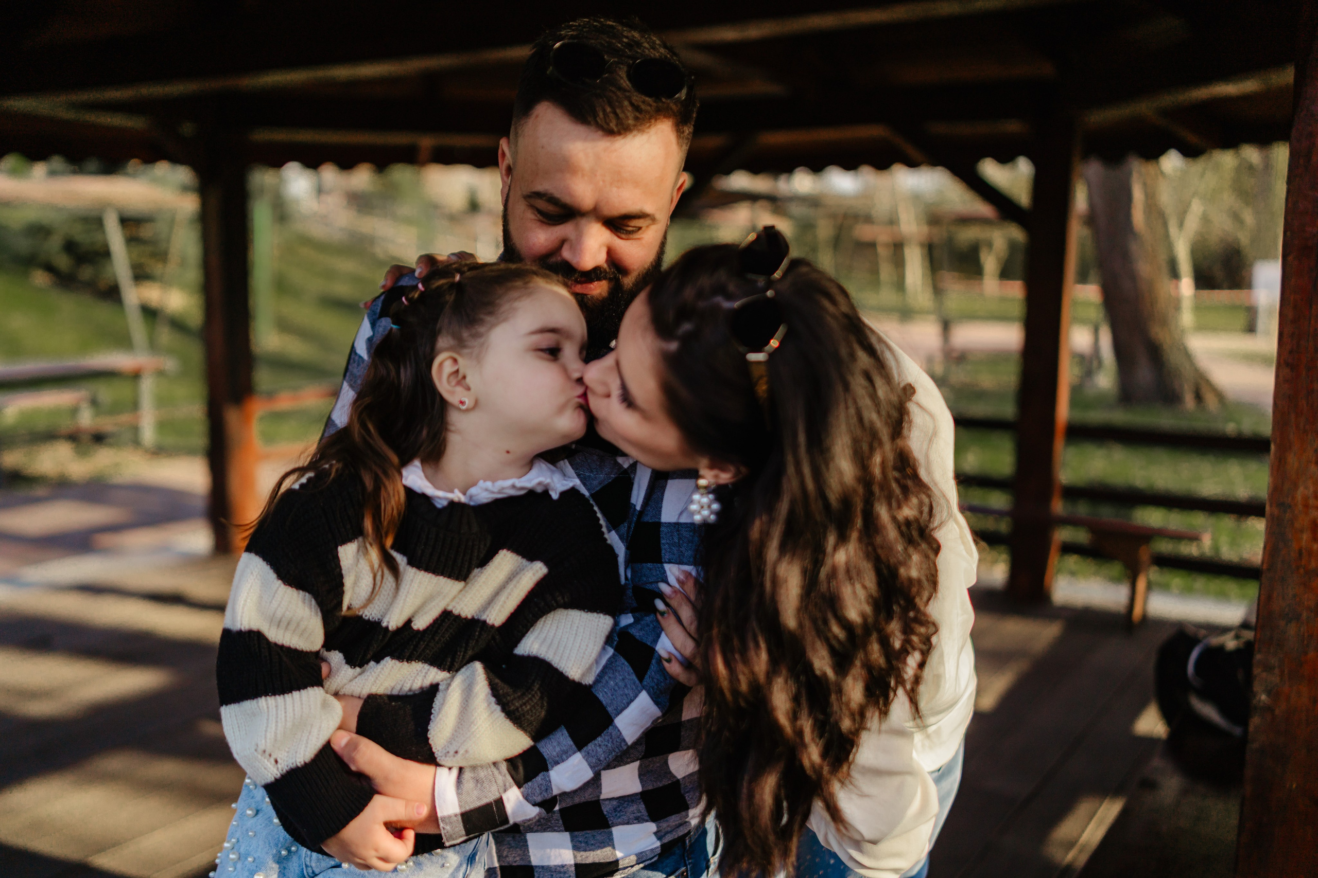 Sara’s Family. Foto-Video Nunta Iasi, Suceava, Bucuresti / Disponibilitate 2025 — 2026 — 2027