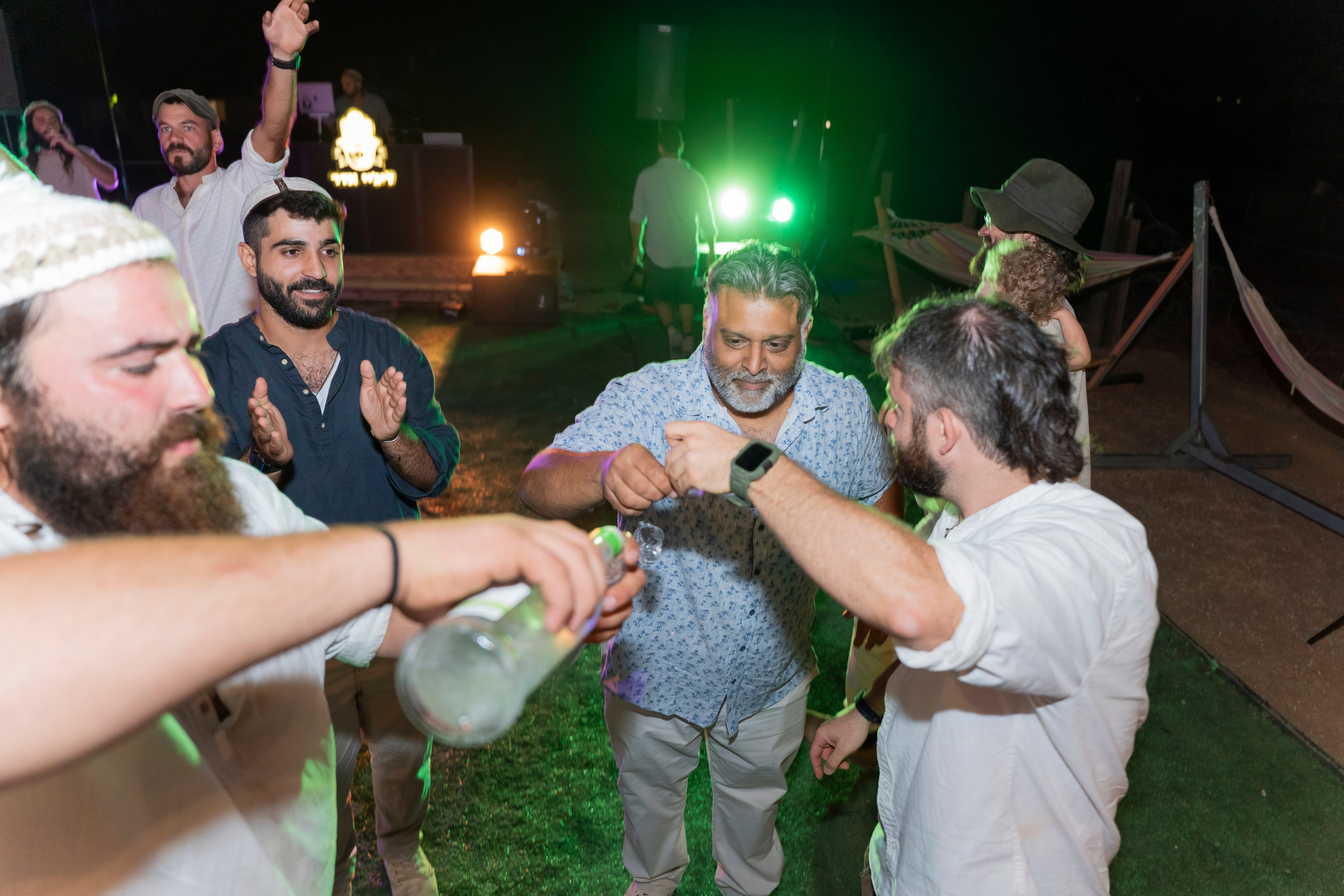 אביה ואחיה. יוסף מזרחי צילום חתונה, ברית וזוגיות. צלם מקצועי שאוהב להוציא אתכם הכי יפים ברגעים הכי מרגשים