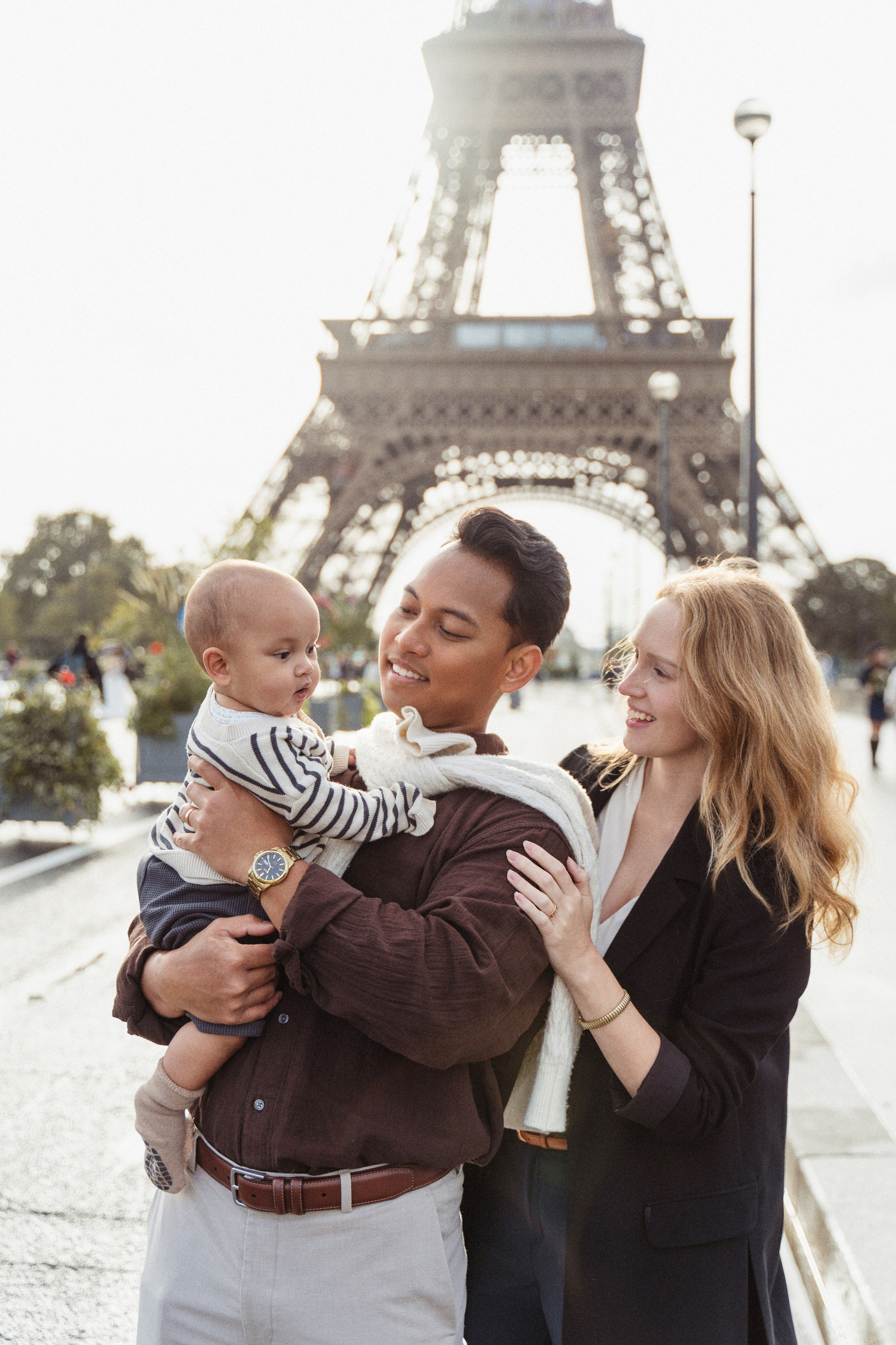 Couple shooting. Photographer in Paris Yulia Shkadina | Couples, engagement, pre-wedding, individual photo-shoots in Paris at the best locations