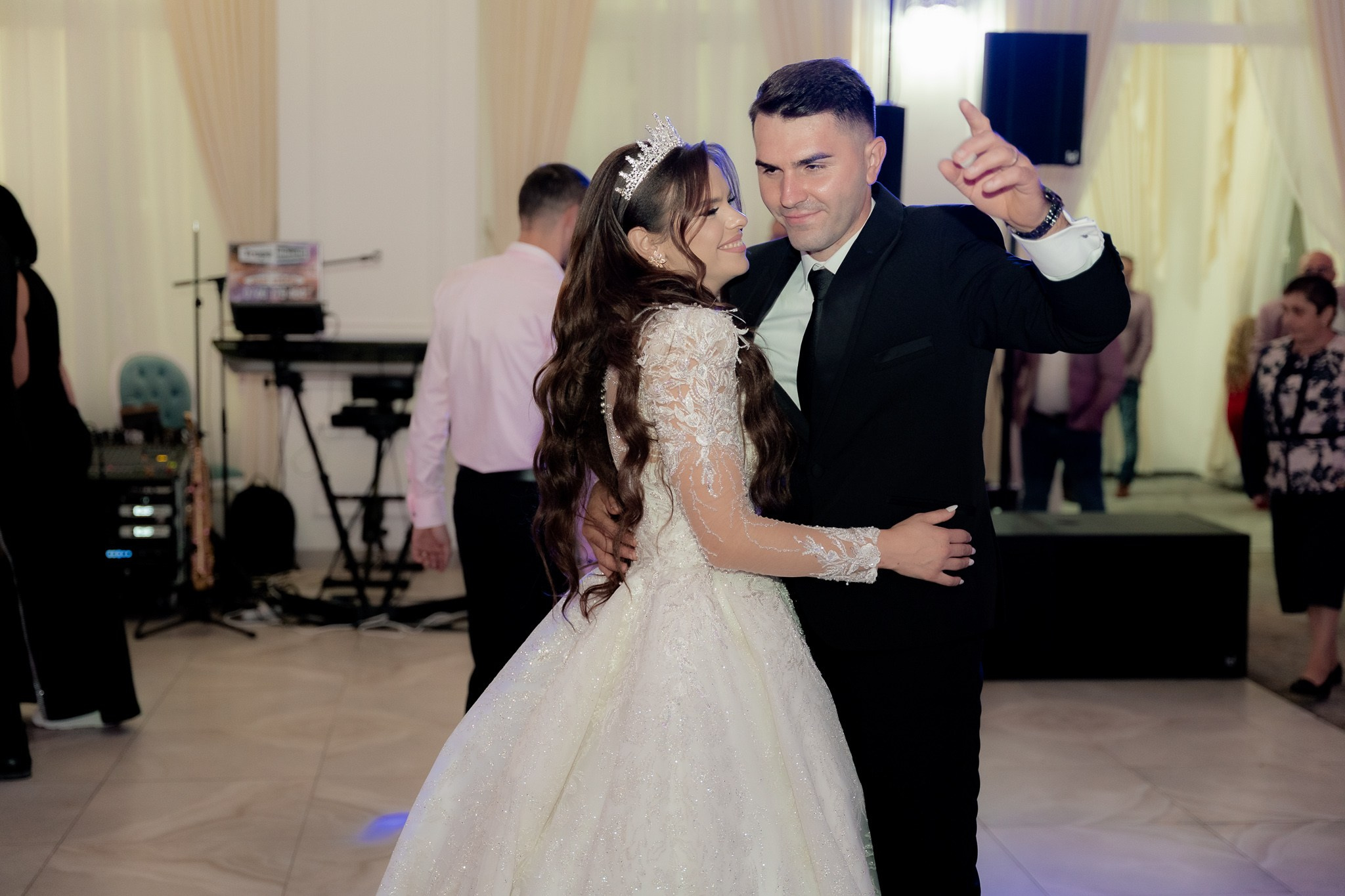 Rebeca & Laviniu. Dragosbaciuartphotographer