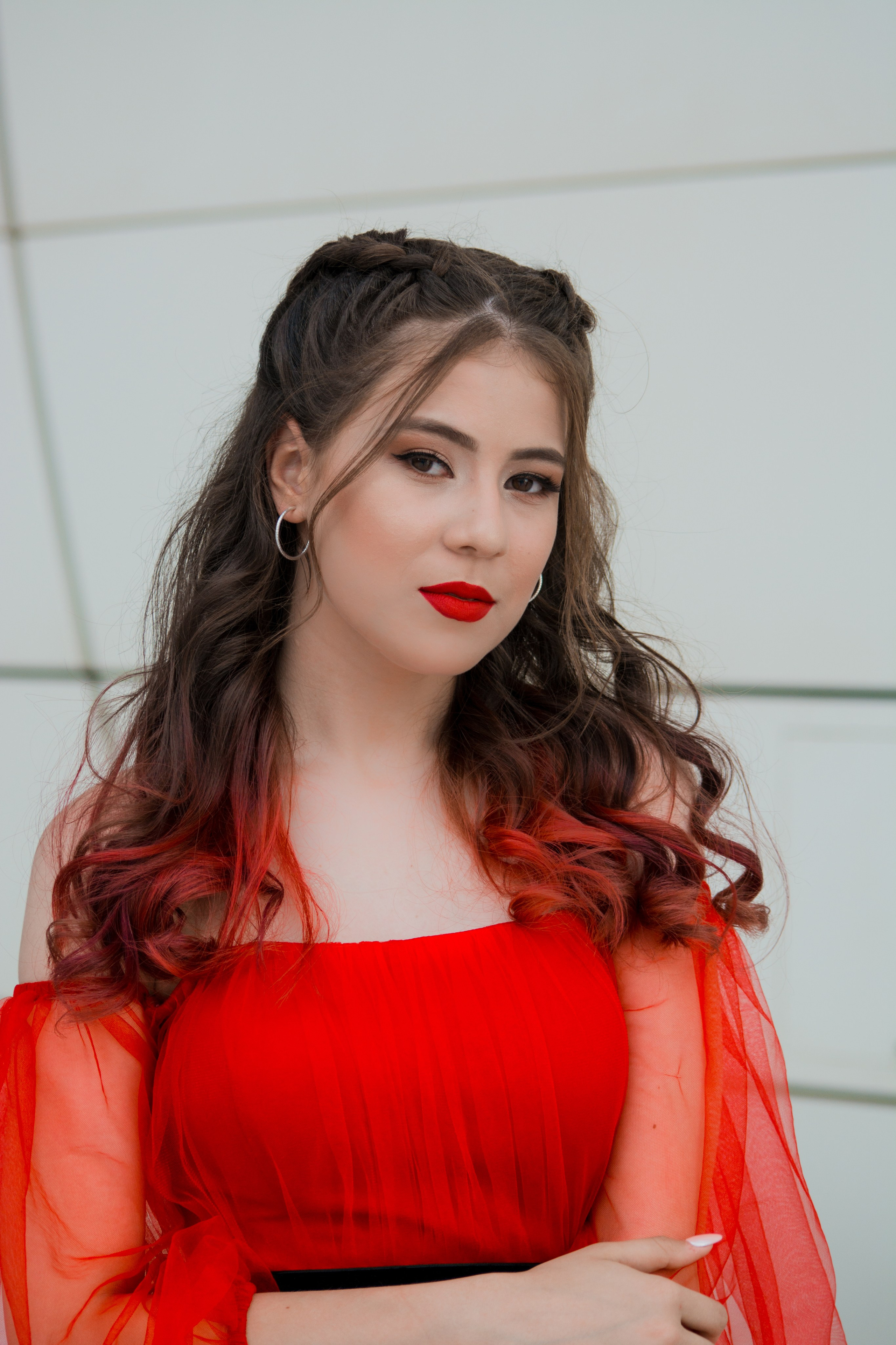 Amina Akhundbeyli. Fotoqraf Vəli Məmmədov