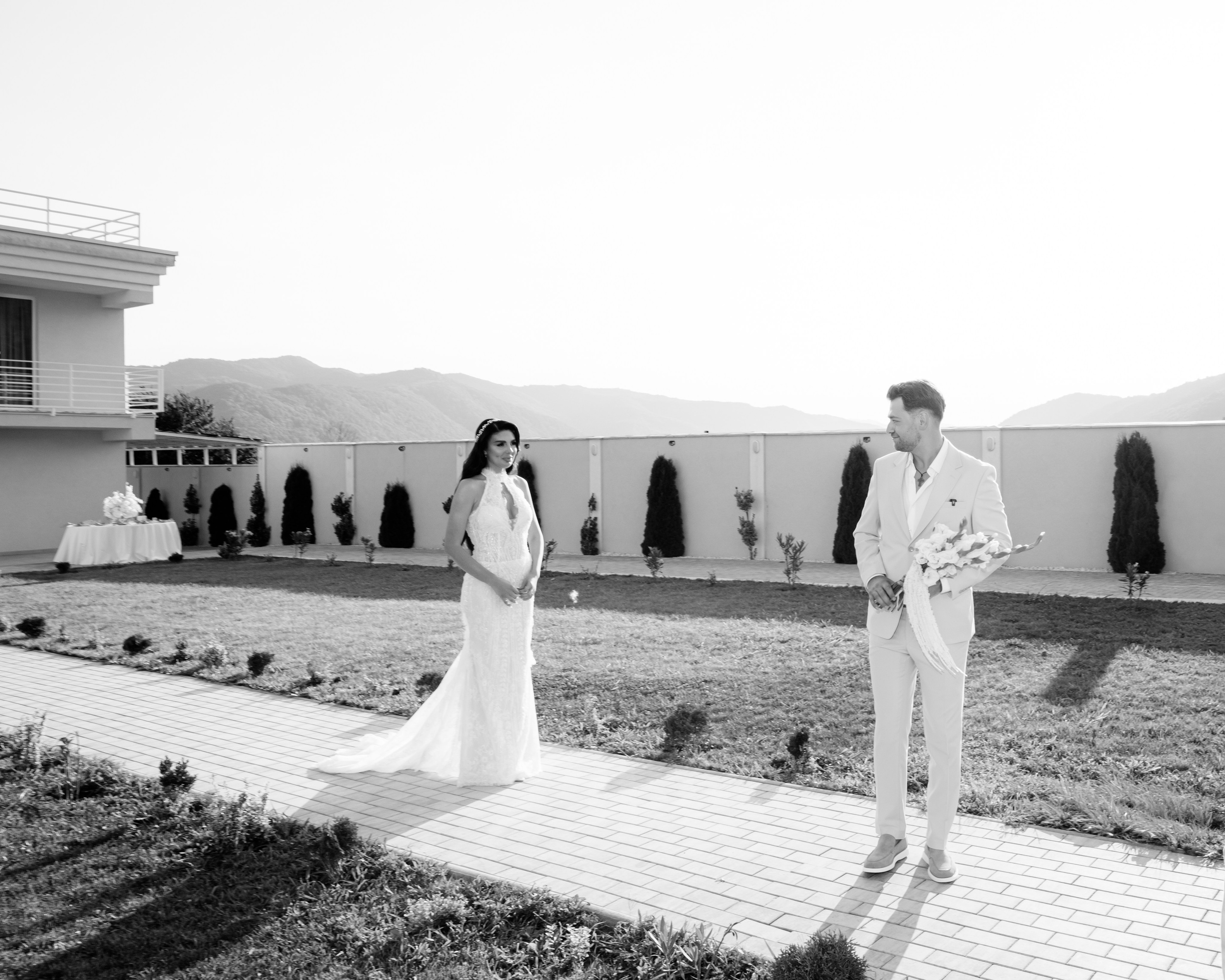 Iubire la apus pe Dunăre | Sonia & Bogdan. Andrei Marta | Fotograf Nuntă & Destination Wedding
