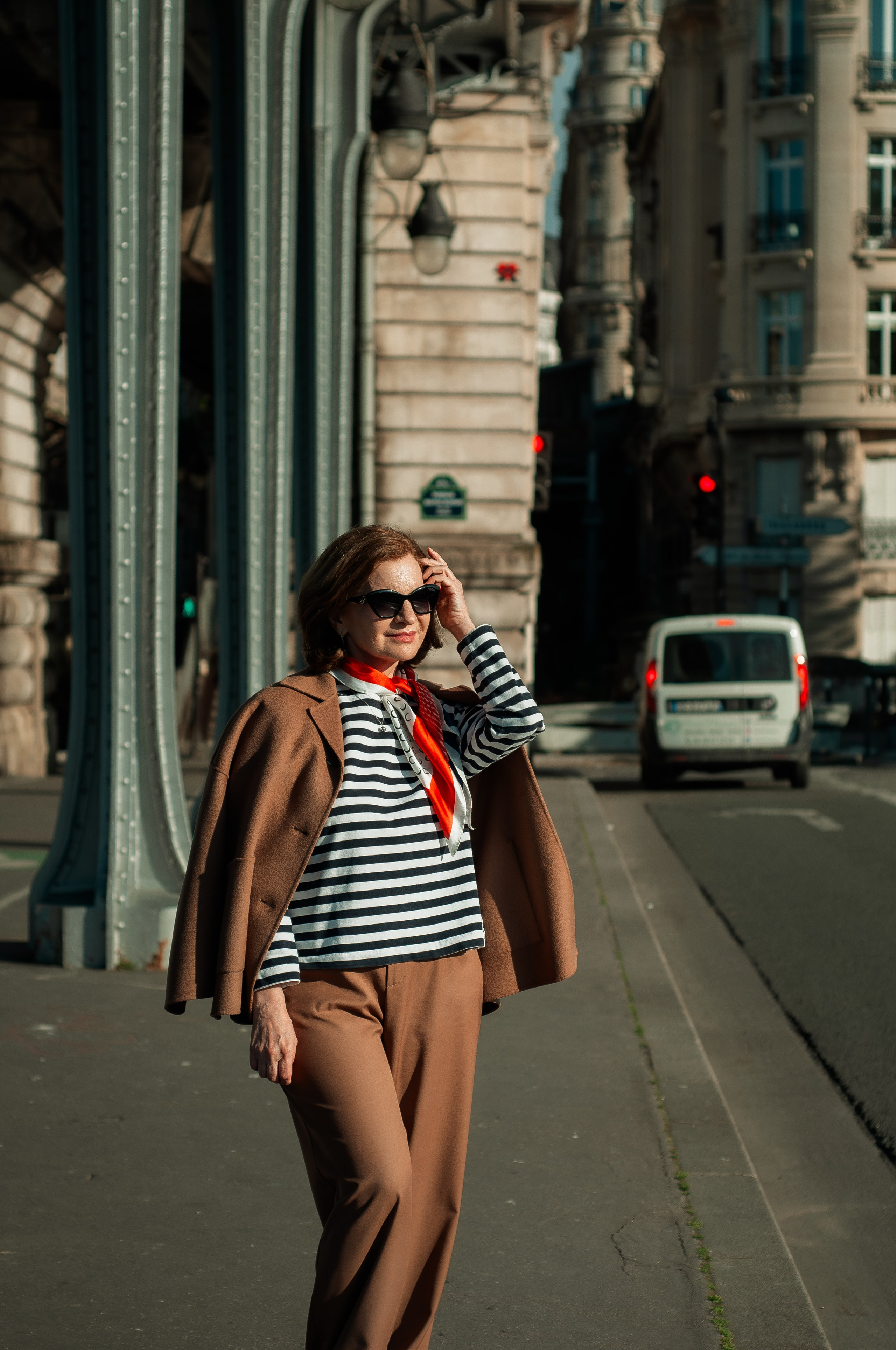 Фотосессия подруг на мосту Бир-Акейм. Фотограф в Париже Полина Осипова