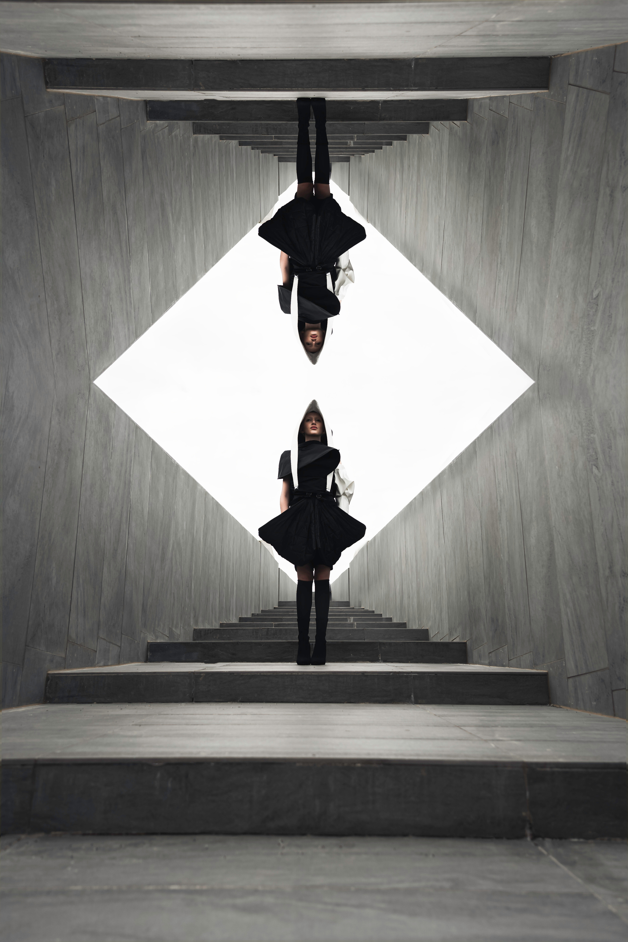 Fashion and Commercial. Production Services NV Visual