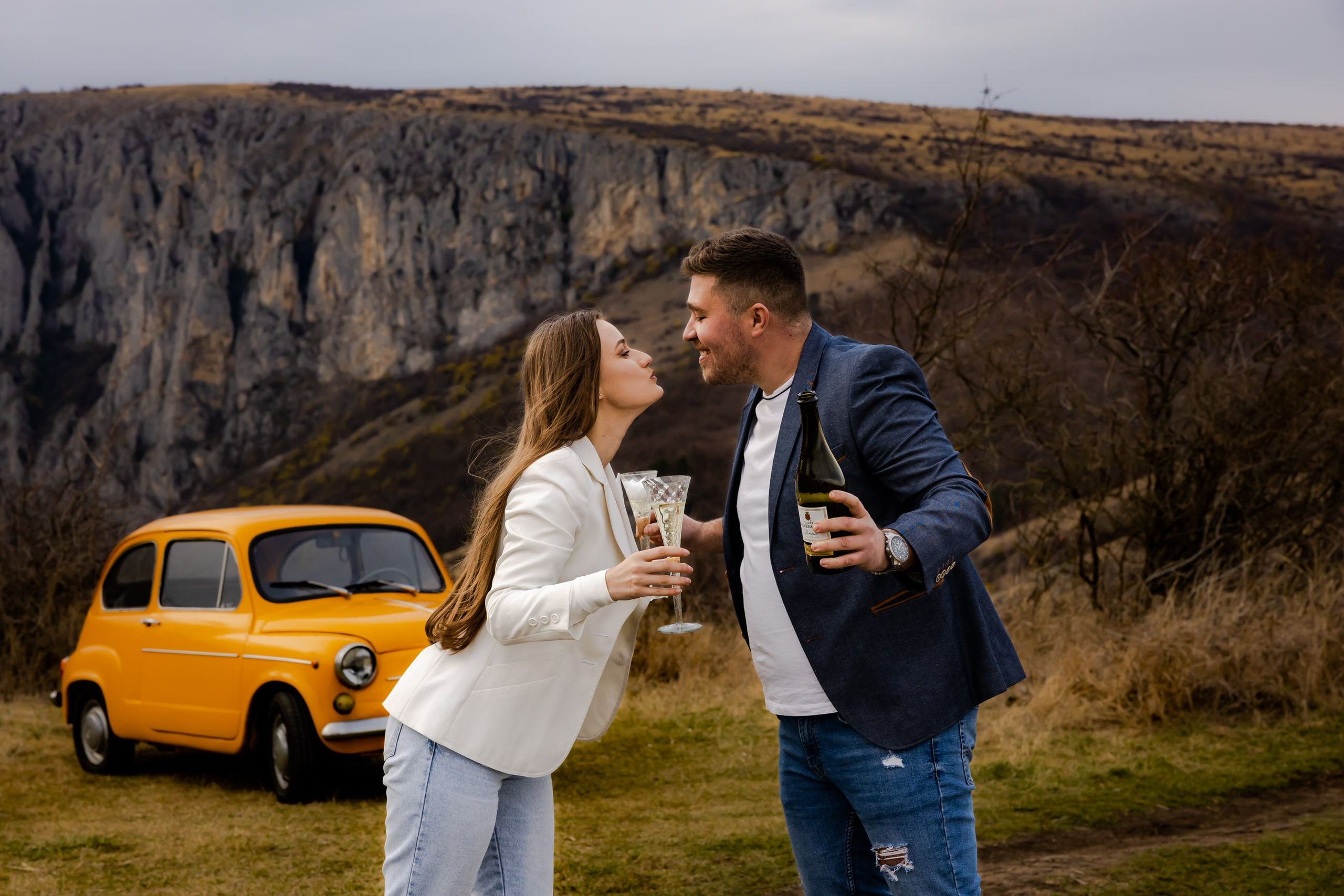 Nuntă & Save the date. Portré 📸 Photographer | Newborn photos • Maternity photos • Engagements • Weddings • Events • Portraits • Families • Birthdays • Parties