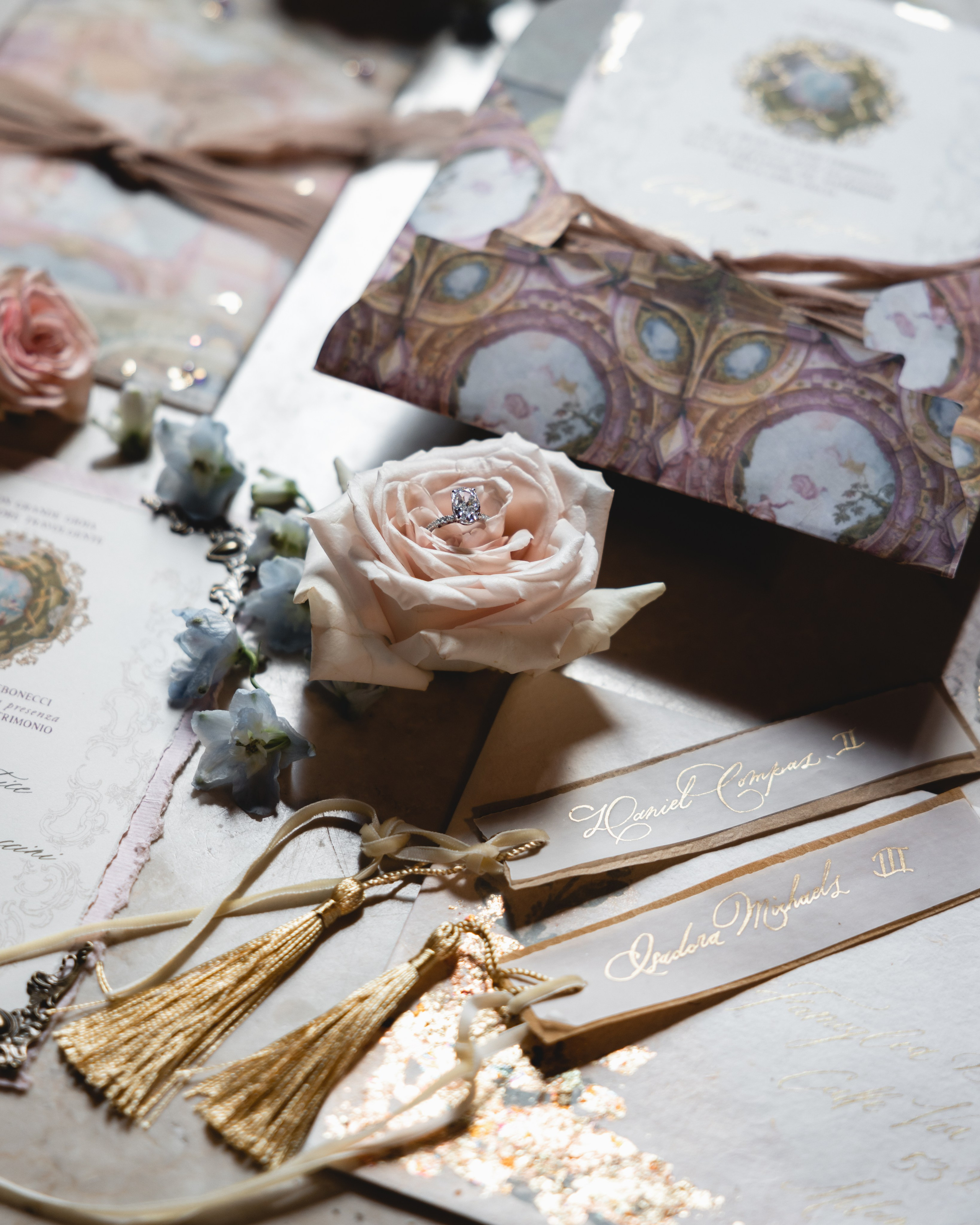 Verona, Italy. Professional wedding photographer in Copenhagen, Denmark — Julia Byron