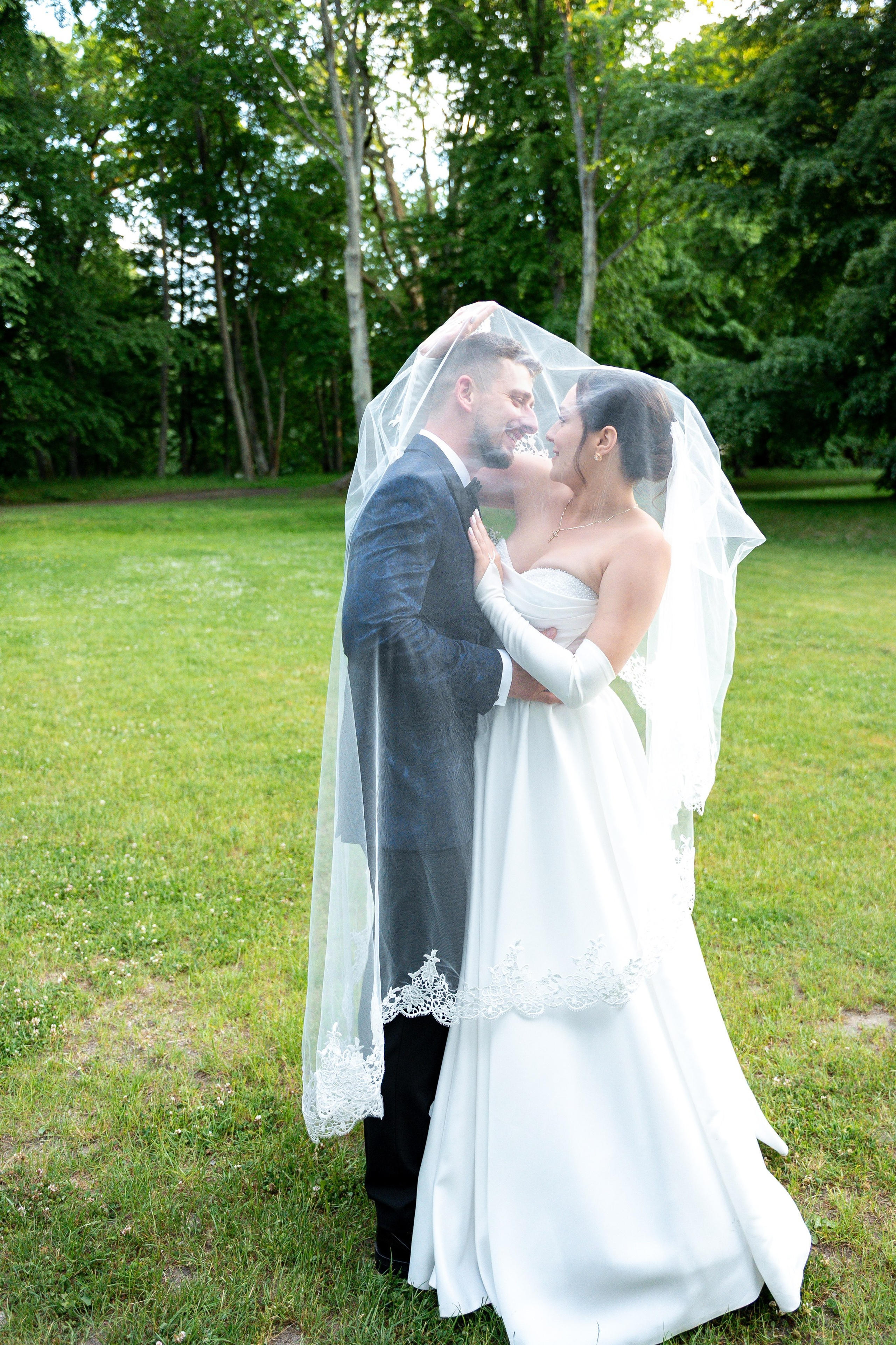 E&N: Zamek w Rzucewie. SL Wedding Photo — Editorial, Elegant & Timeless Wedding Photography in Poland and Across Europe