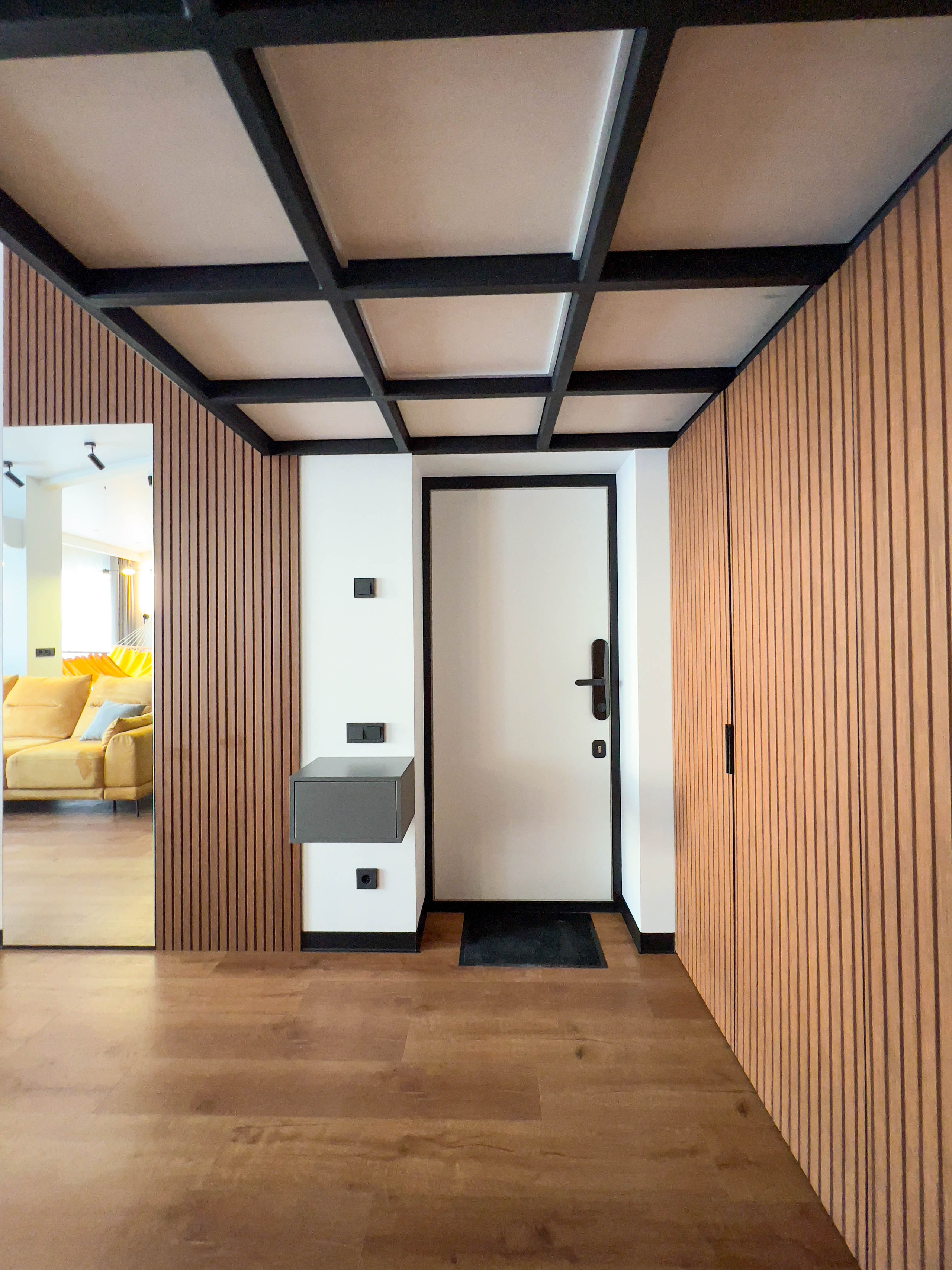 The apartment is on two levels. Fotograf Dmitrii Donets