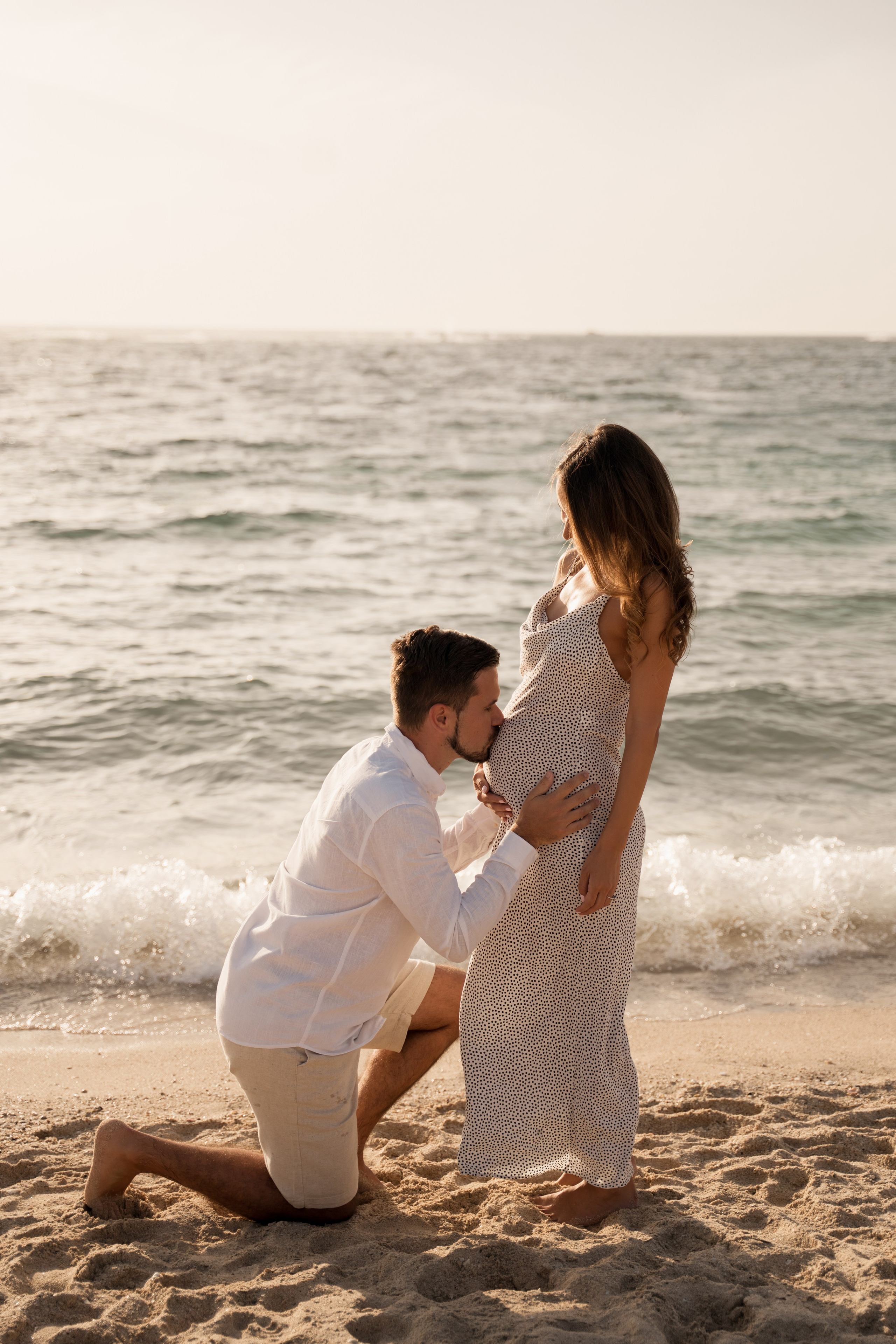 Golden Hour Glow. Angela Iakovleva — Family Photographer in Dubai