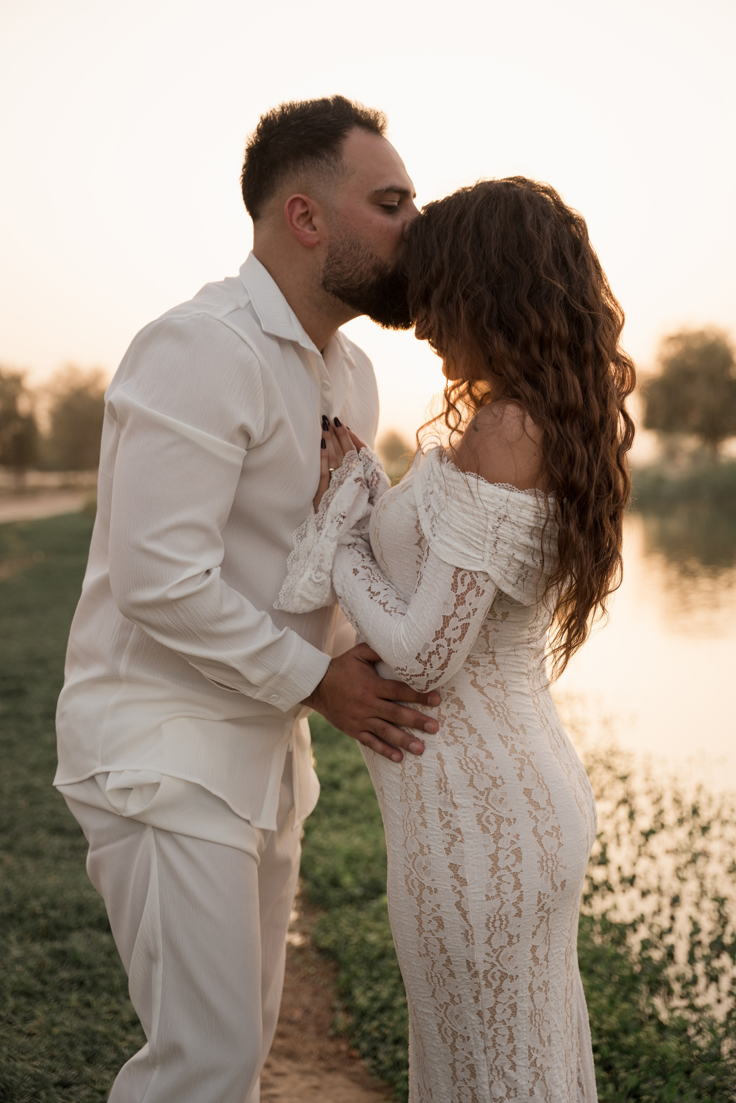 By the Lake of Dreams. Angela Iakovleva — Family Photographer in Dubai